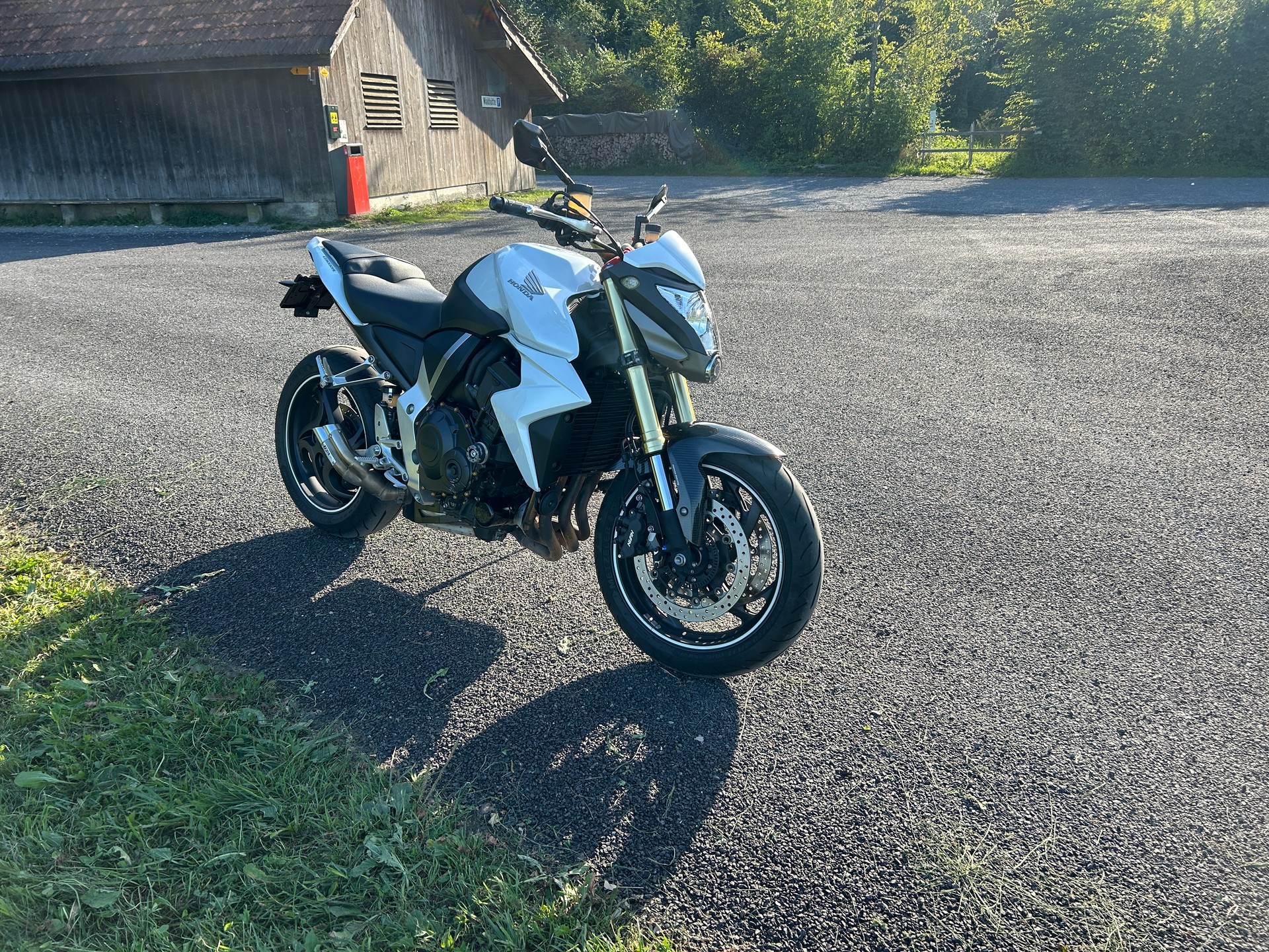 HONDA CB 1000 R ABS-image-0