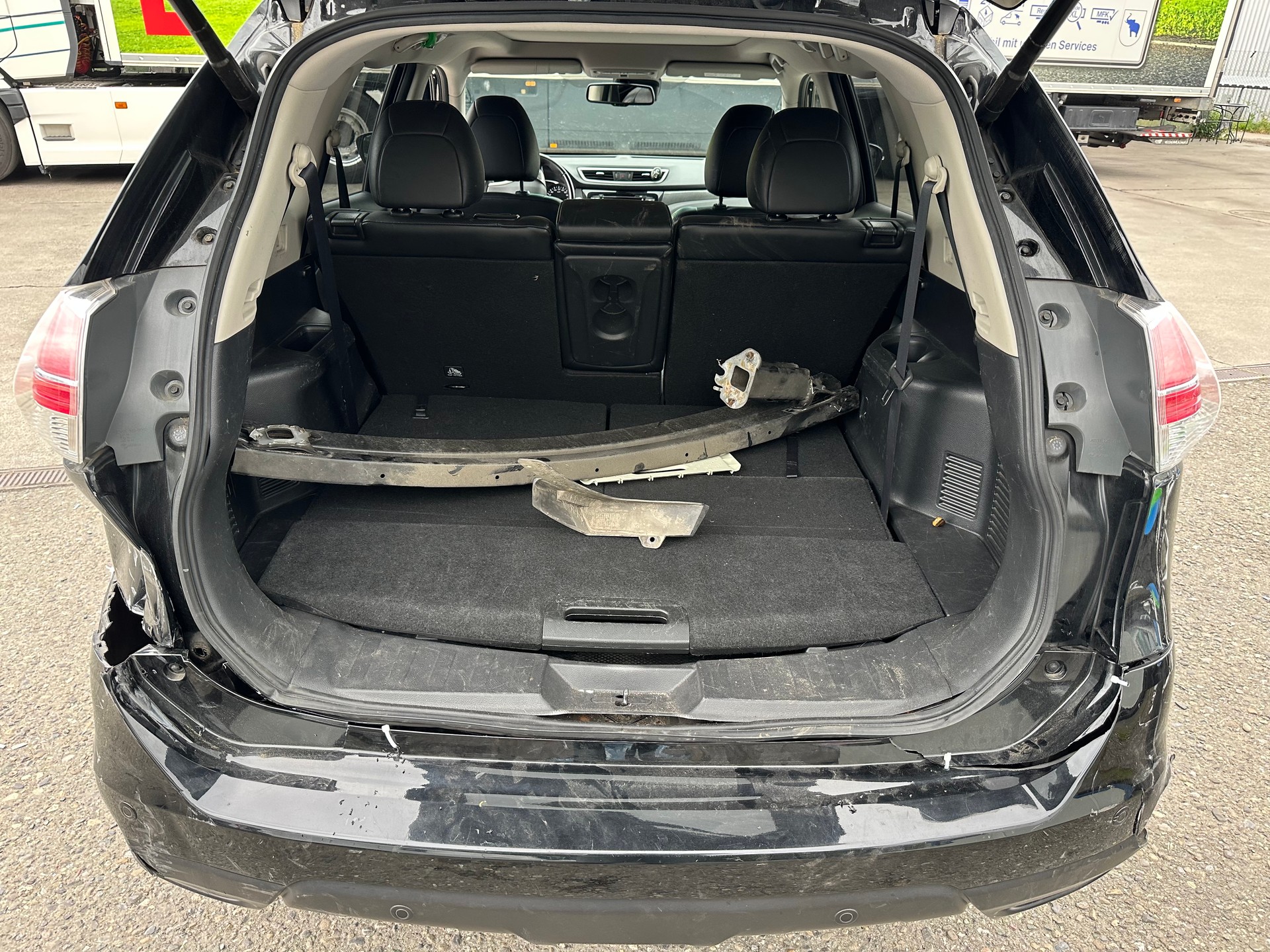 NISSAN X-Trail 1.6 dCi tekna Xtronic CVT-image-14