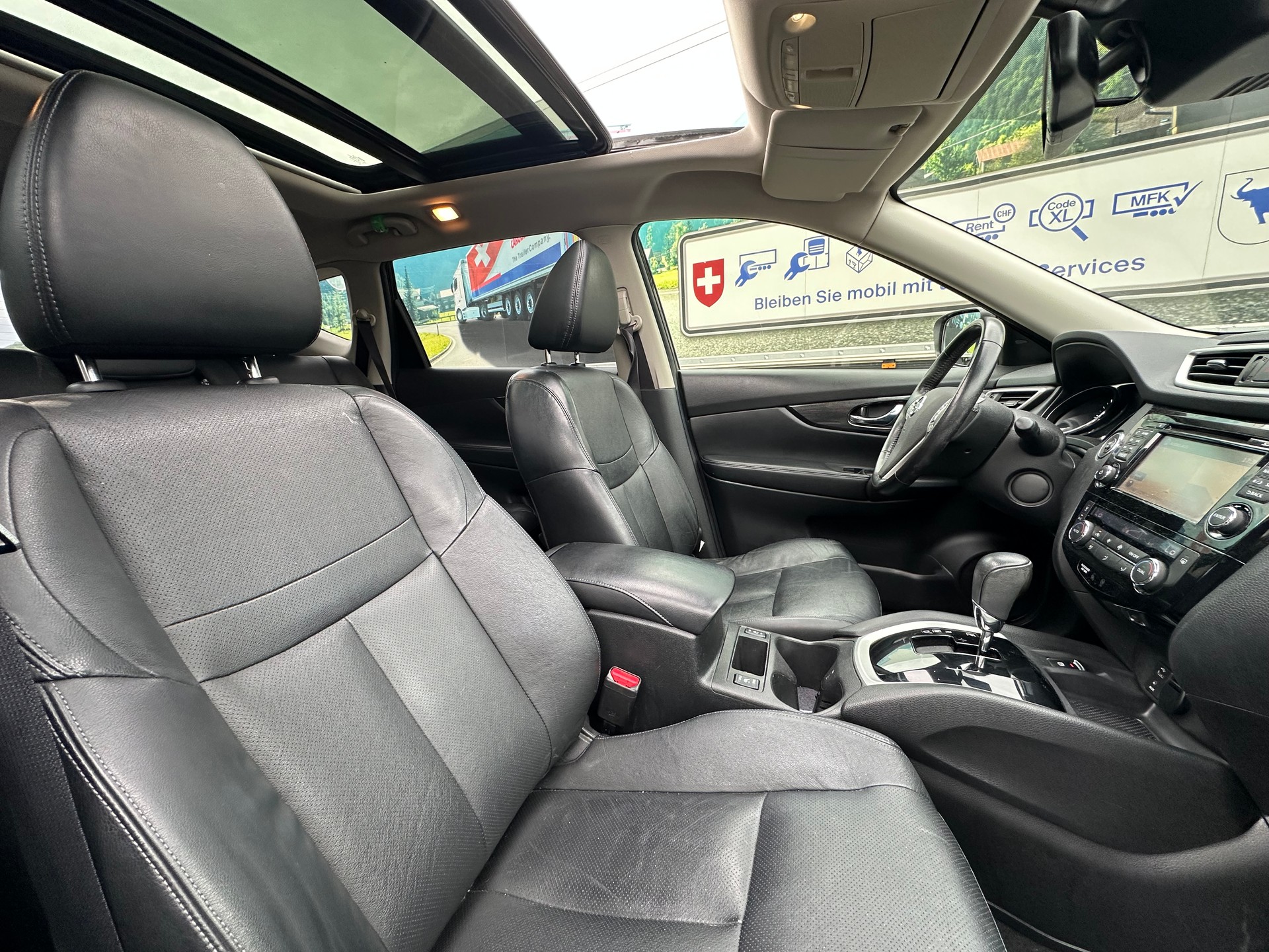 NISSAN X-Trail 1.6 dCi tekna Xtronic CVT-image-13