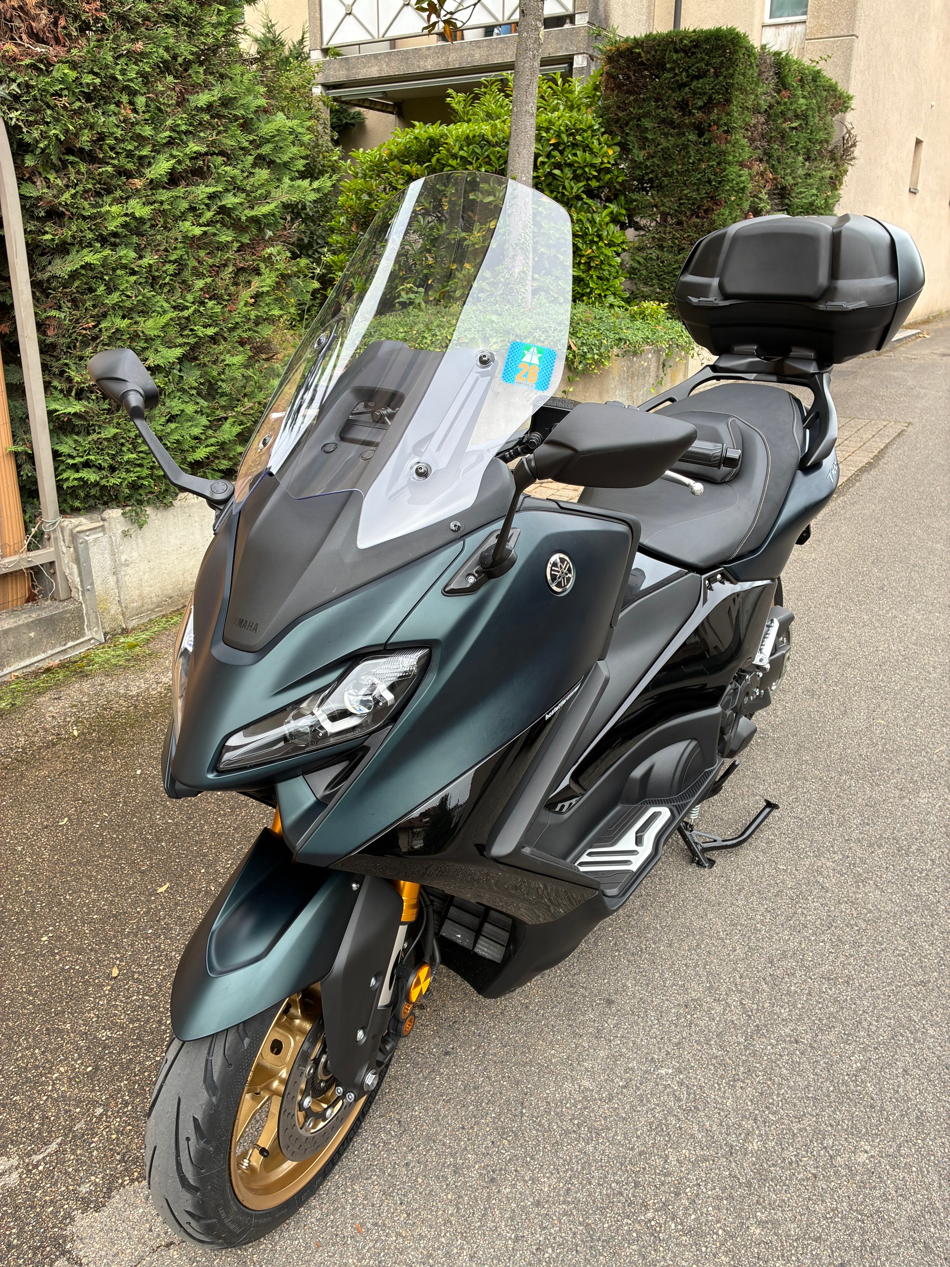 YAMAHA T-MAX Tech-Max XP 560-image-8