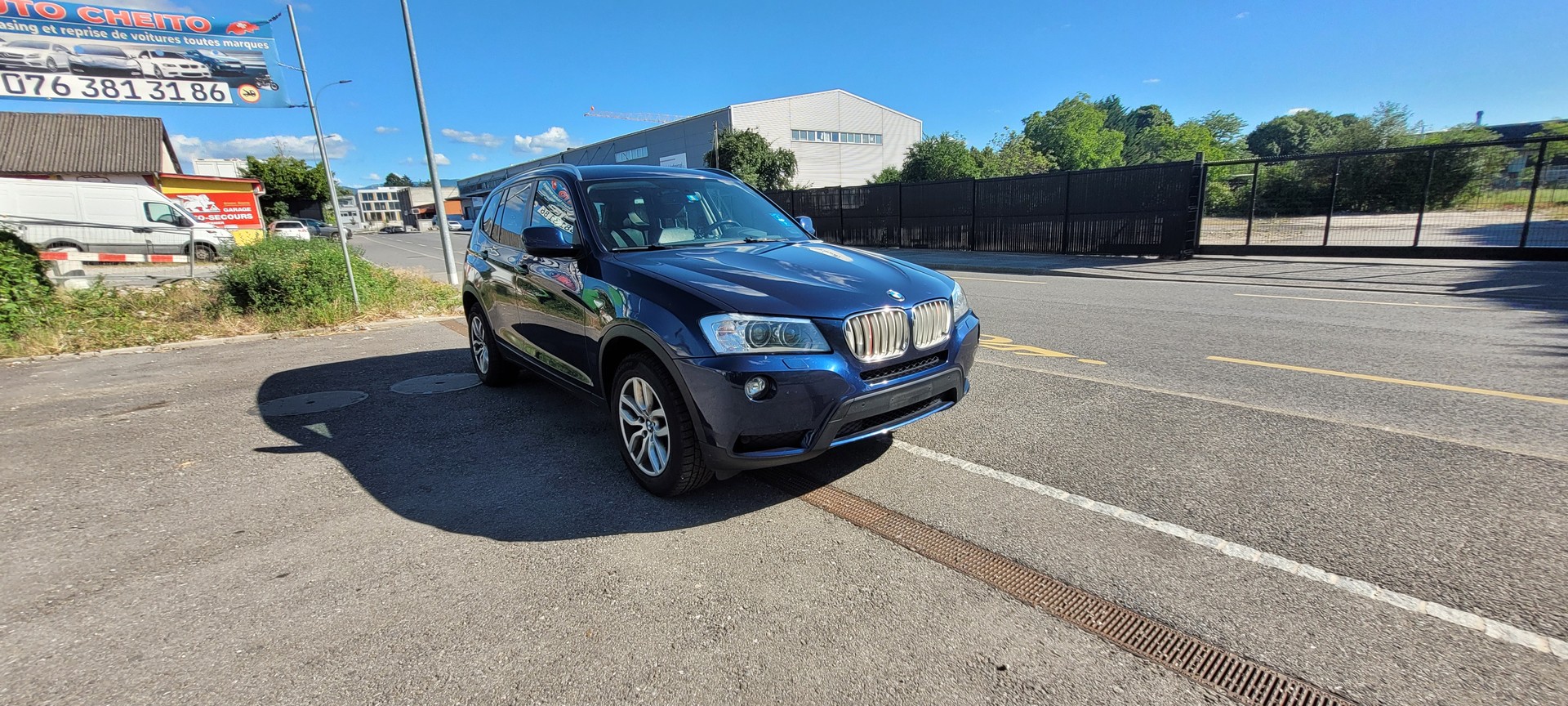 BMW X3 xDrive 28i Steptronic-image-1