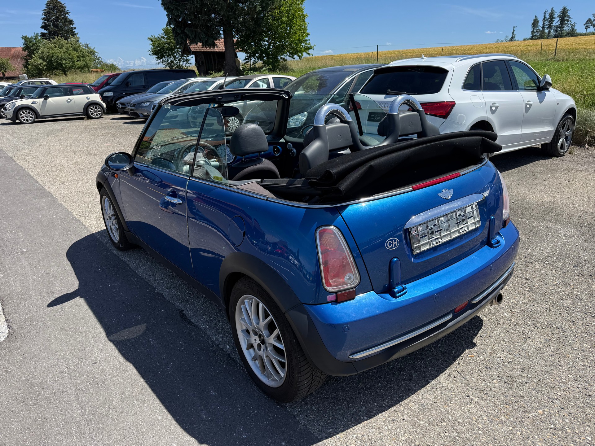 MINI Cooper Cabriolet-image-3