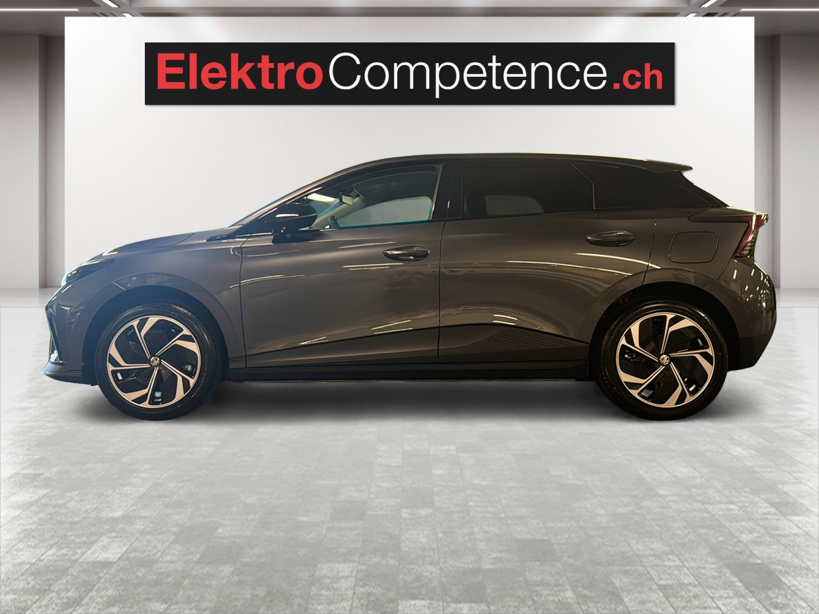 MG 4 EV 64kWh Premium-showroom-element-3