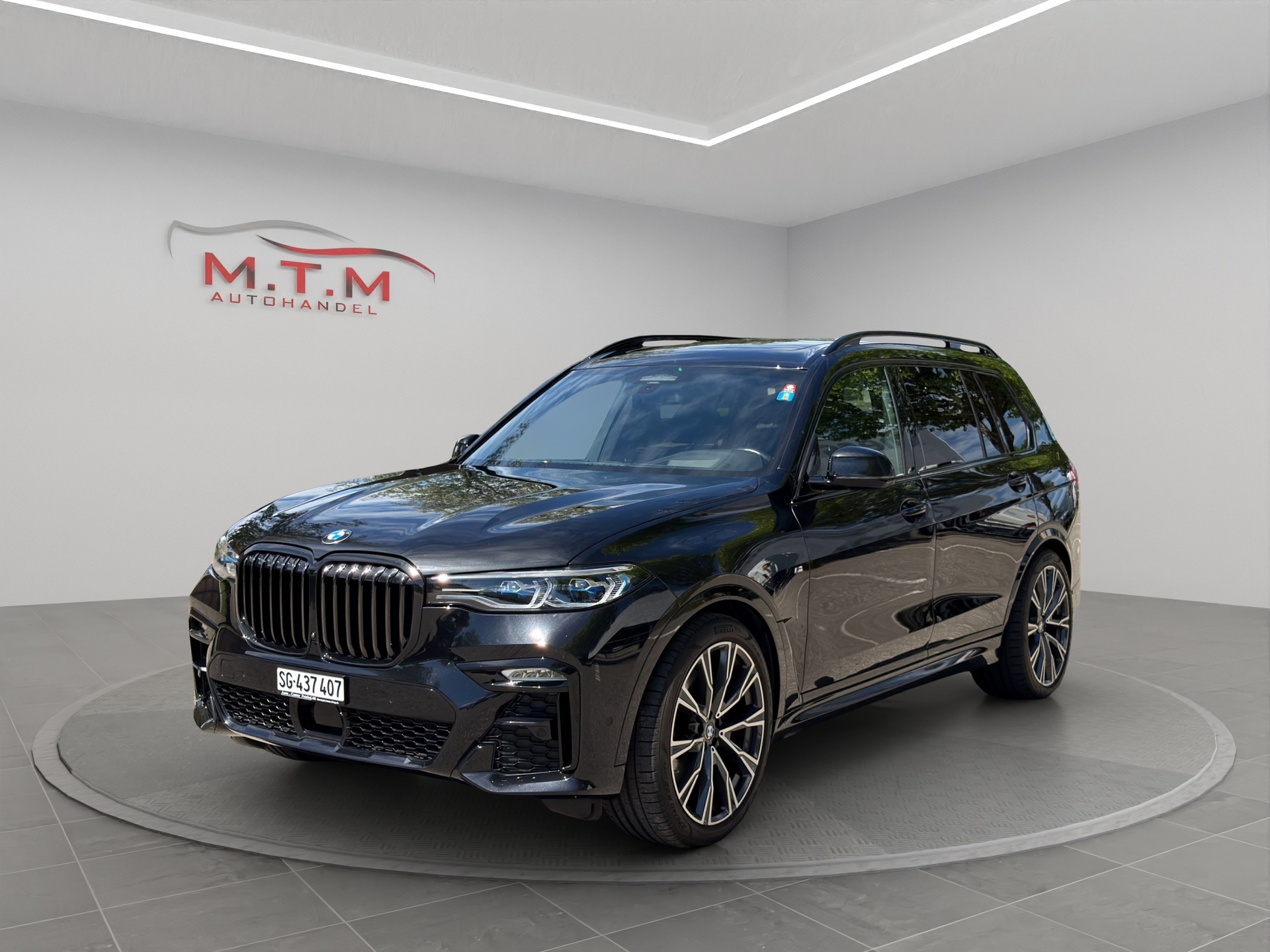 BMW X7 xDrive 48V 40d Steptronic-showroom-element-3