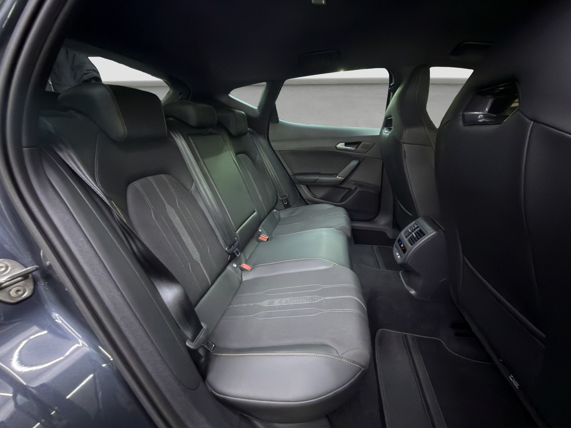 CUPRA Formentor 2.0TSI VZ 4Drive DSG-image-12