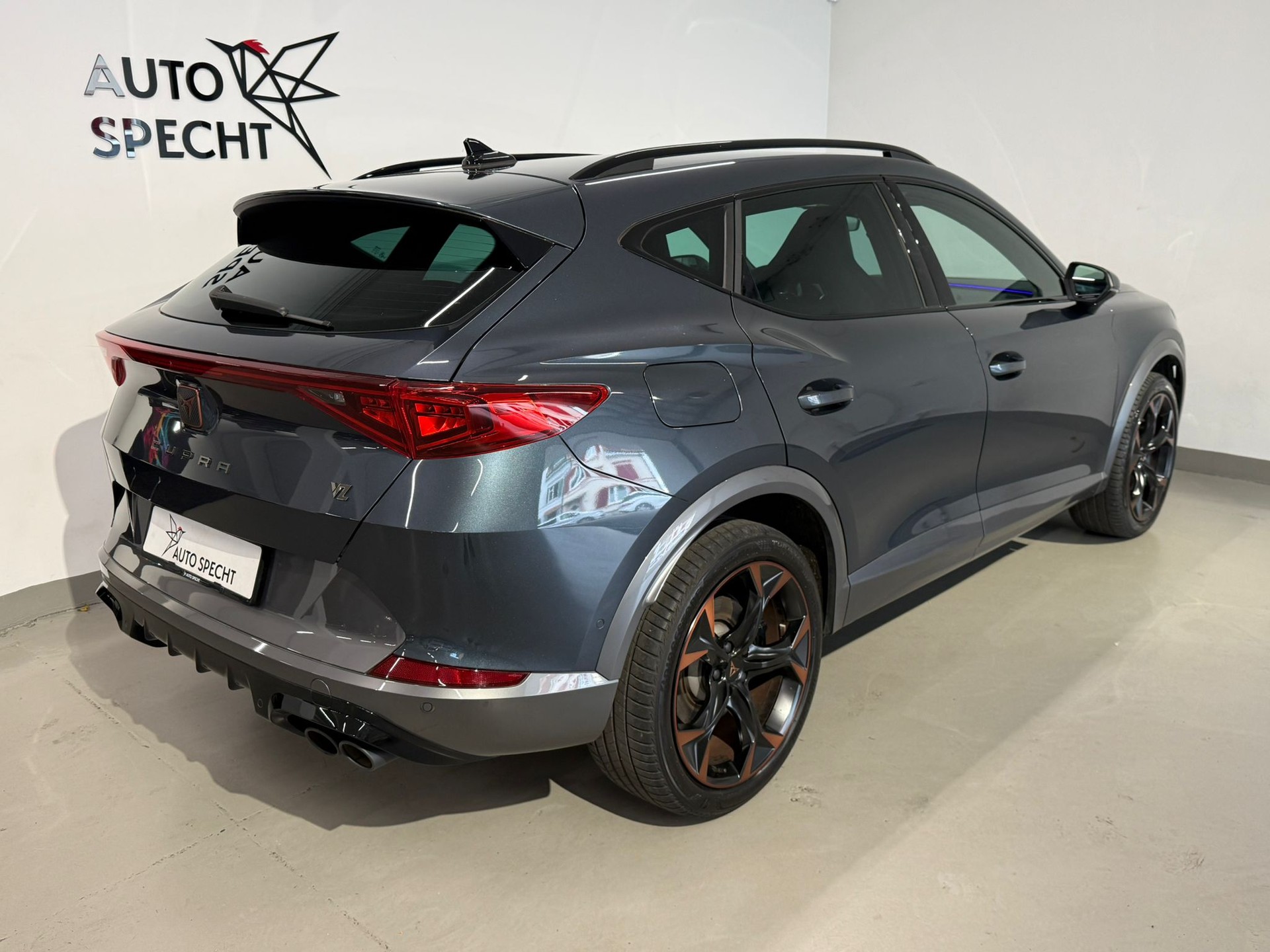 CUPRA Formentor 2.0TSI VZ 4Drive DSG-showroom-element-3