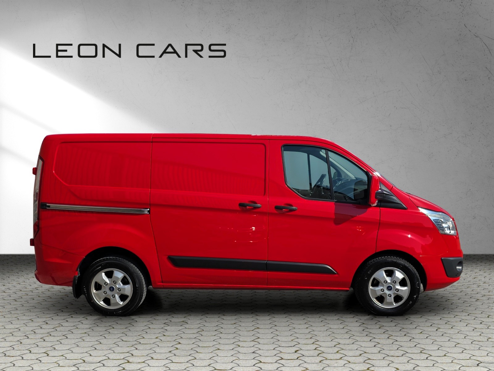 FORD Transit Custom-showroom-element-3