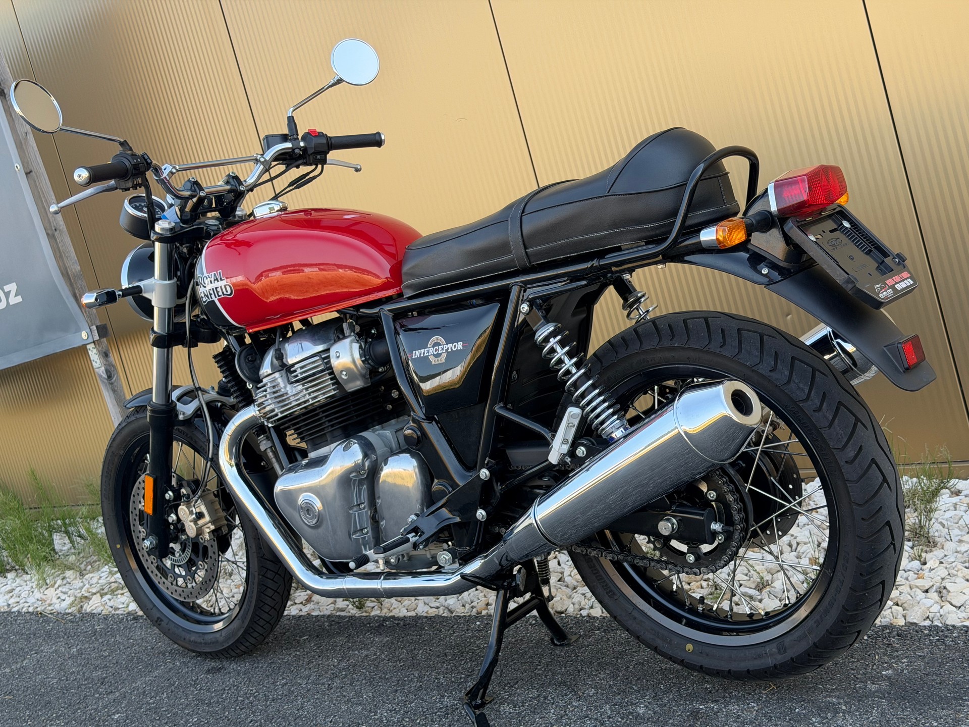 ROYAL ENFIELD Interceptor 650 Standard-image-11