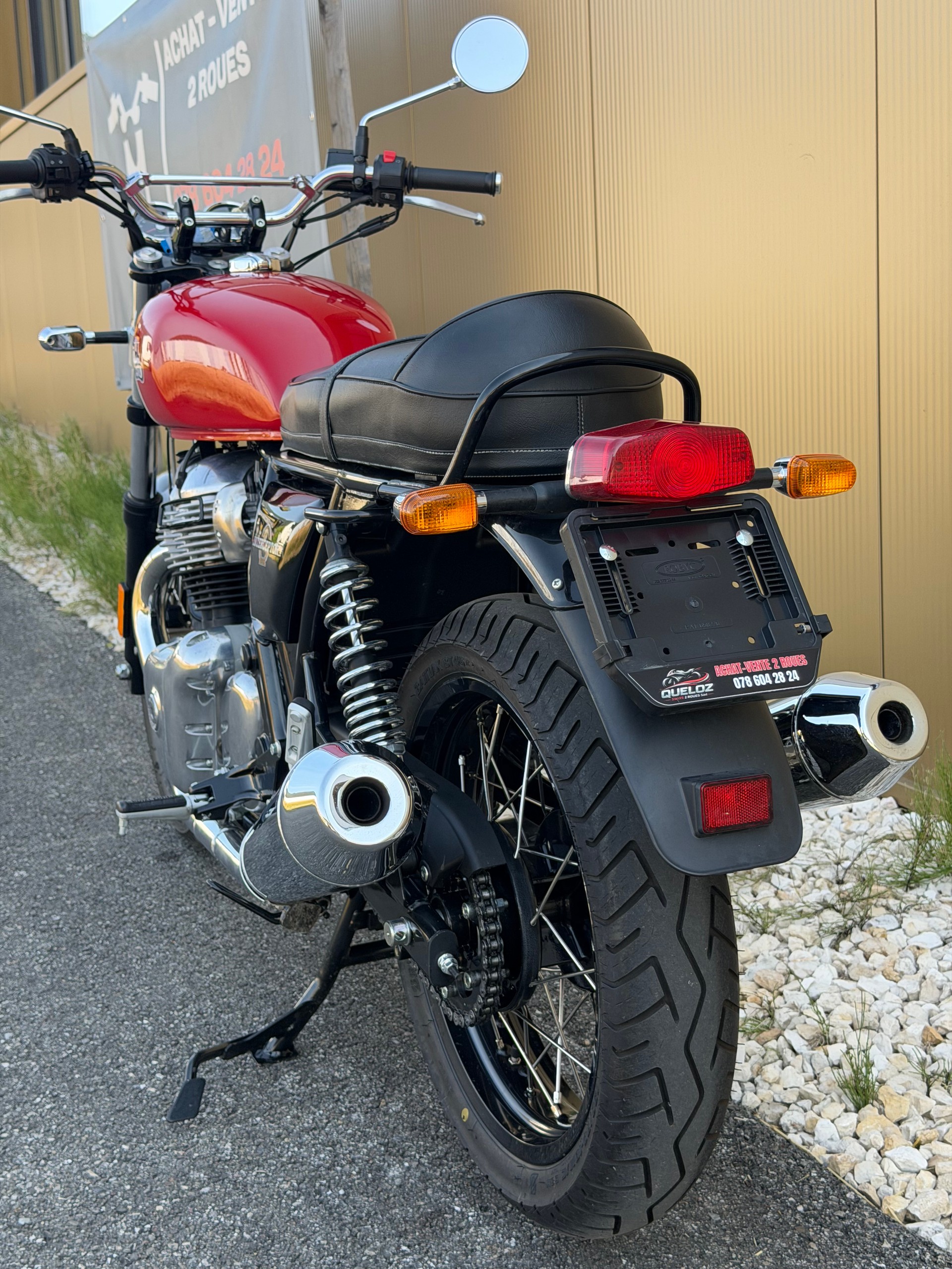 ROYAL ENFIELD Interceptor 650 Standard-image-12