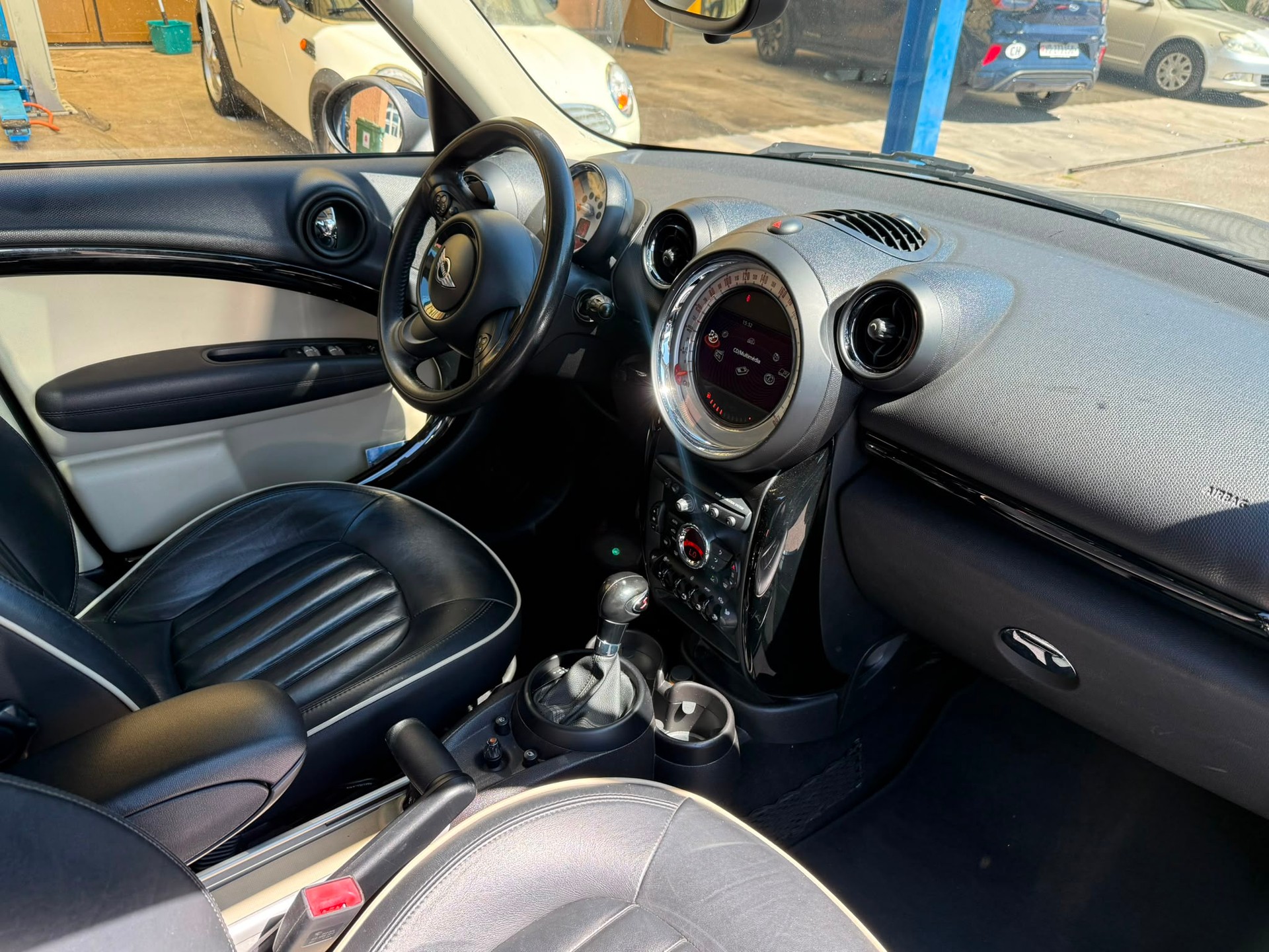MINI Countryman Cooper S ALL4 Steptronic-image-8