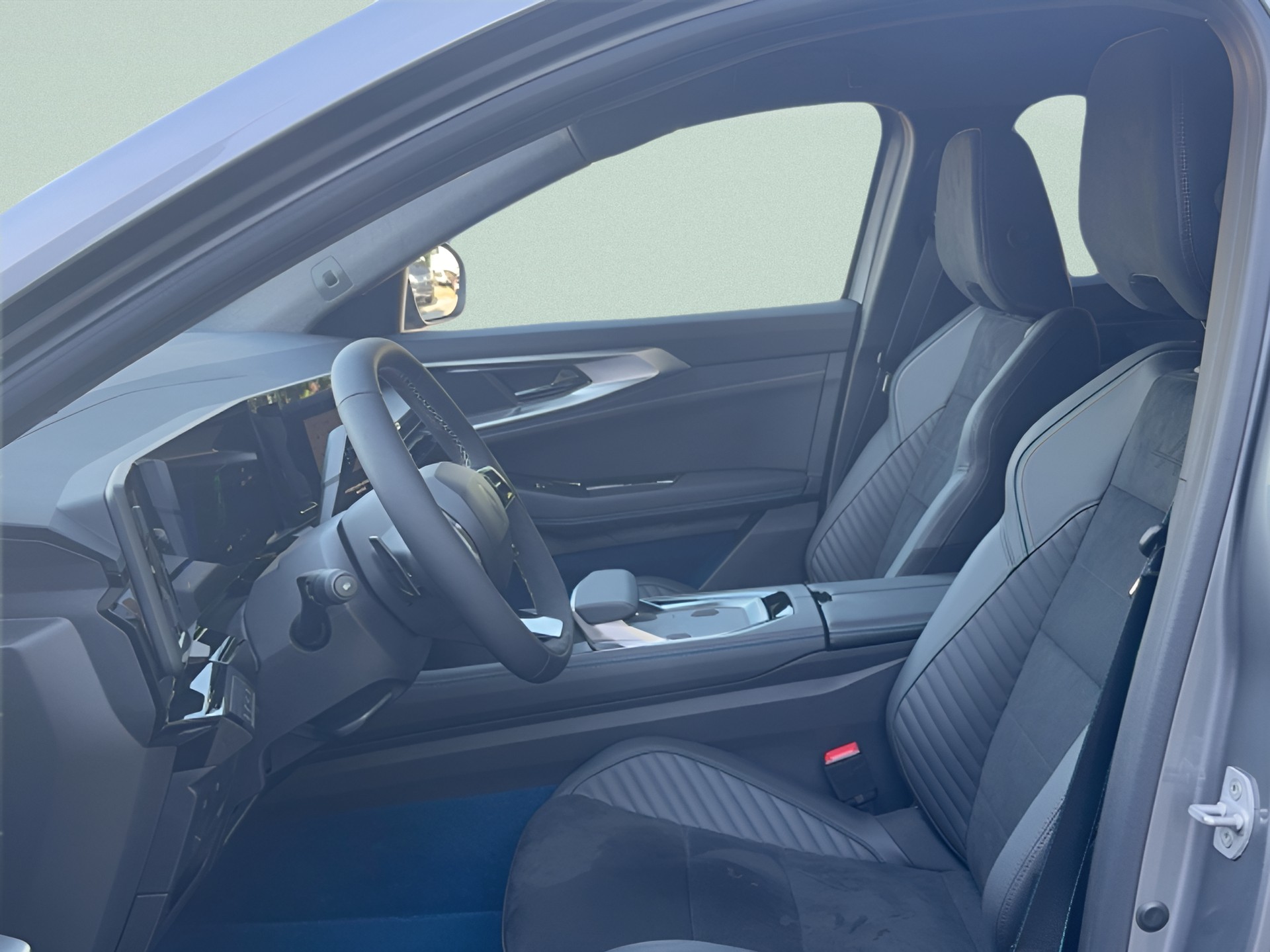 RENAULT Rafale 1.2 E-Tech Plug-in Hybrid 300 4x4 Esprit Alpine-image-9