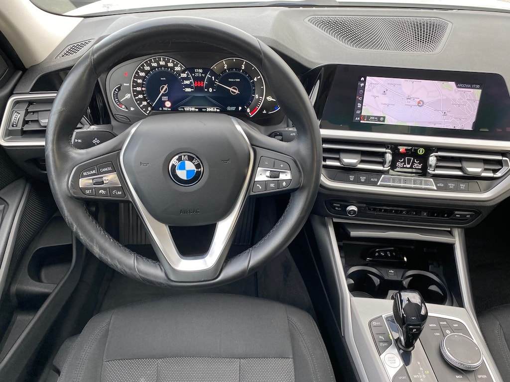 BMW 318d Steptronic-image-9