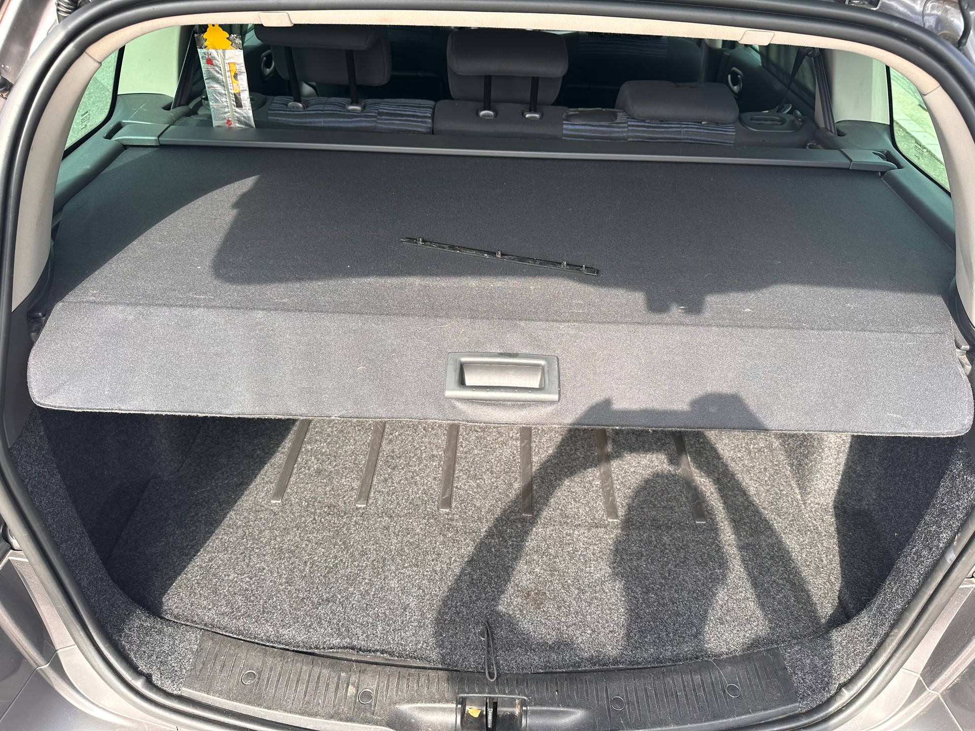 RENAULT Mégane Break 2.0 16V Expression Automatic-image-11