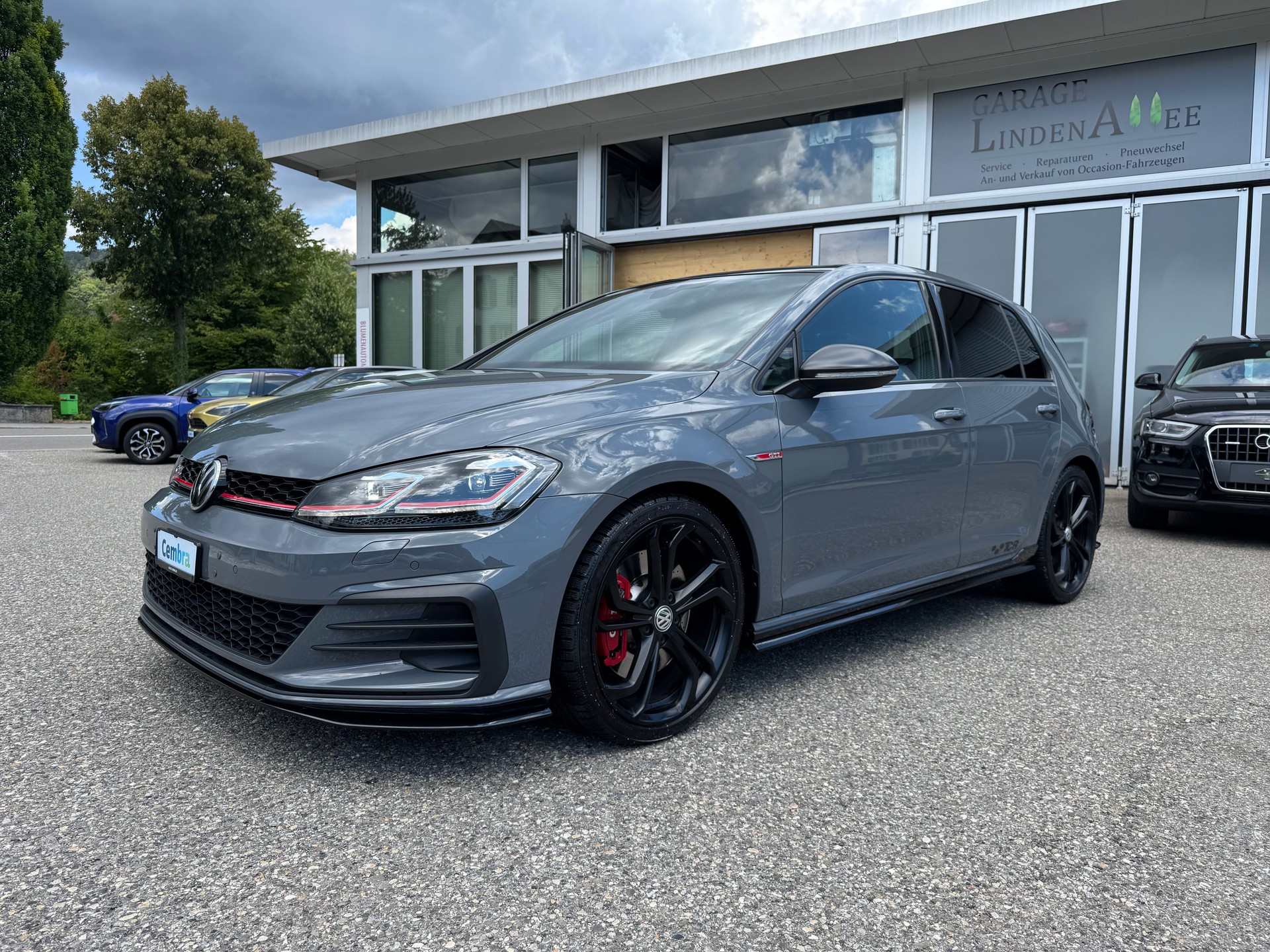 VW Golf 2.0 TSI GTI TCR DSG-showroom-element-2