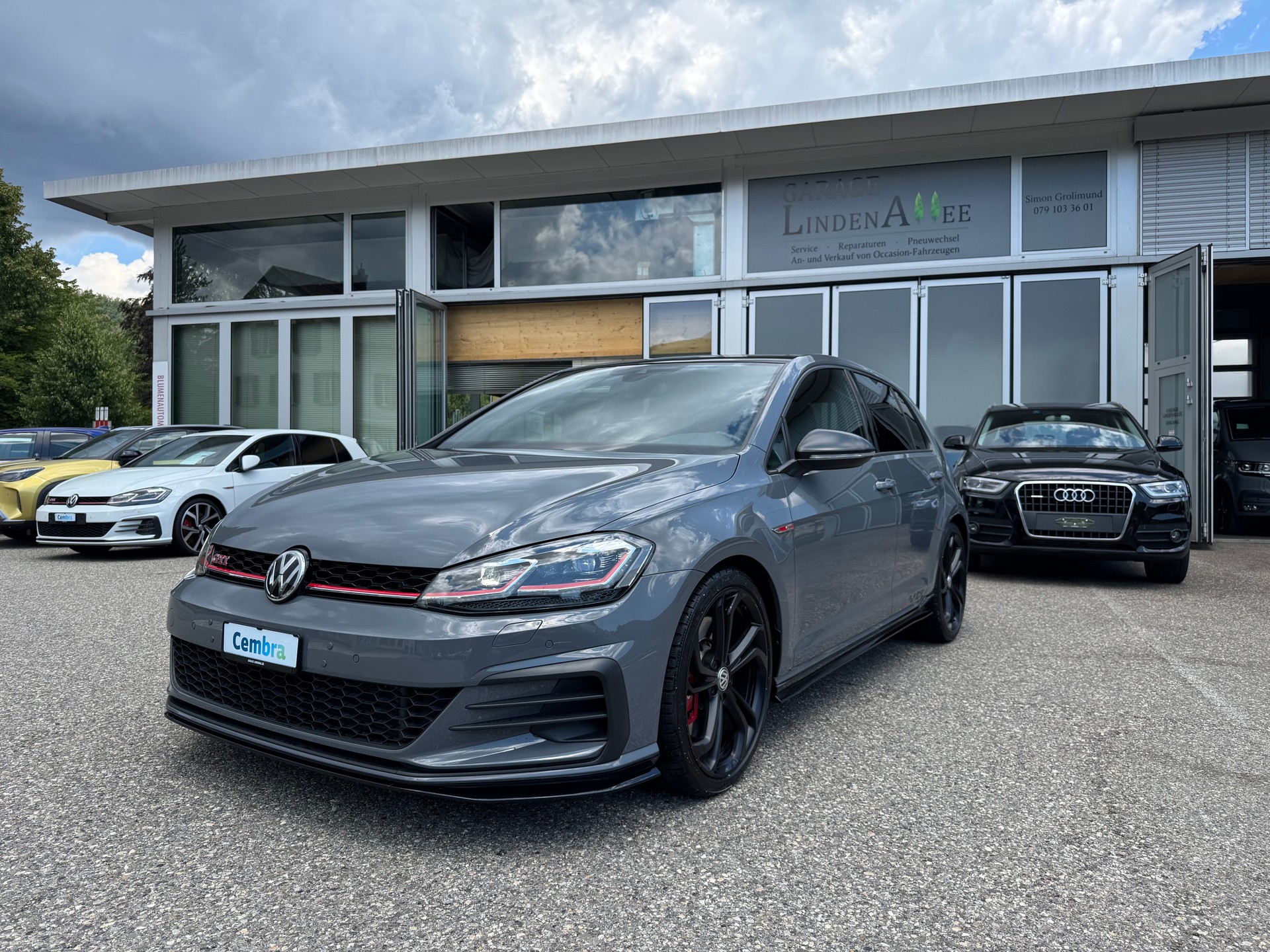 VW Golf 2.0 TSI GTI TCR DSG-showroom-element-1