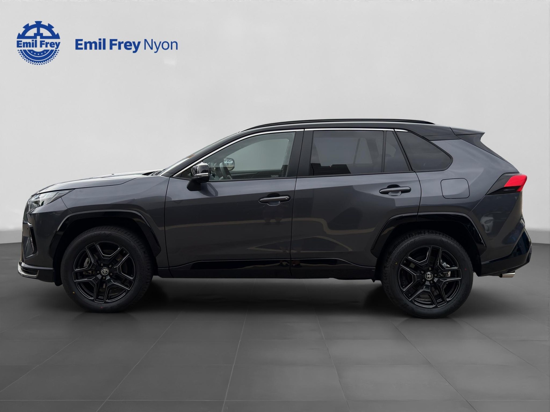 TOYOTA RAV4 2.5 Plug-In-Hybrid GR Sport-showroom-element-2