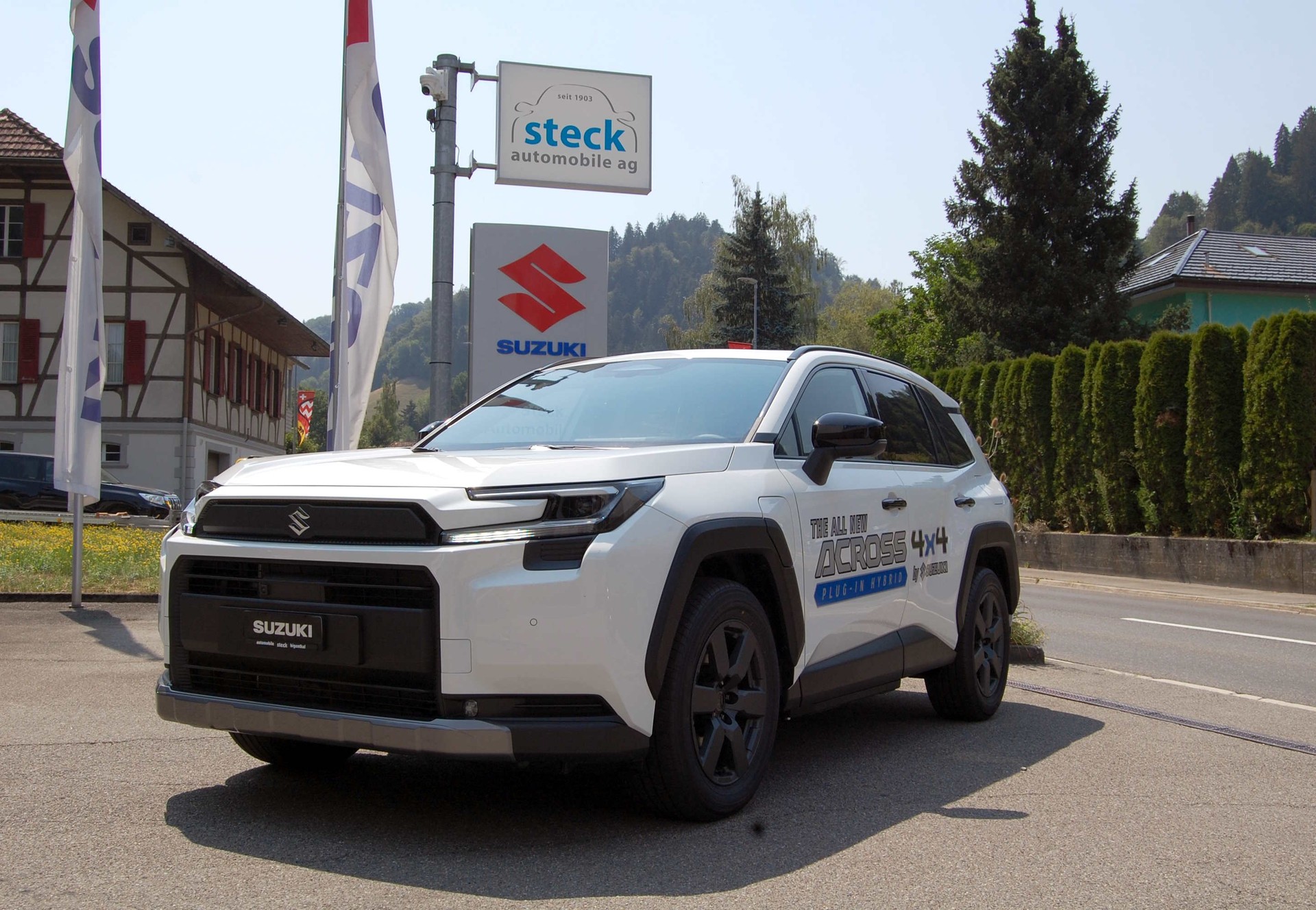 SUZUKI Across 2.5 Plug-in-Hybrid Compact Top E-CVT