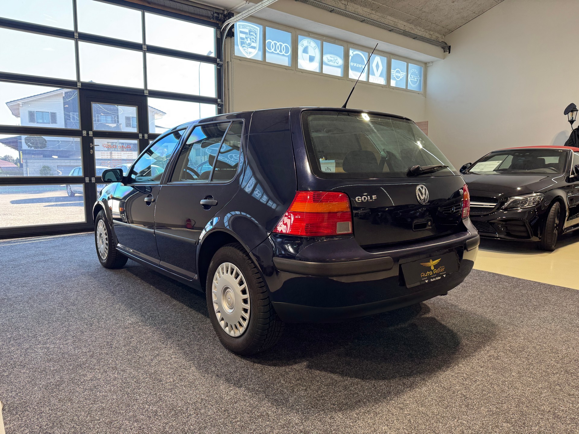 VW Golf 1.8 Comfortline-image-4