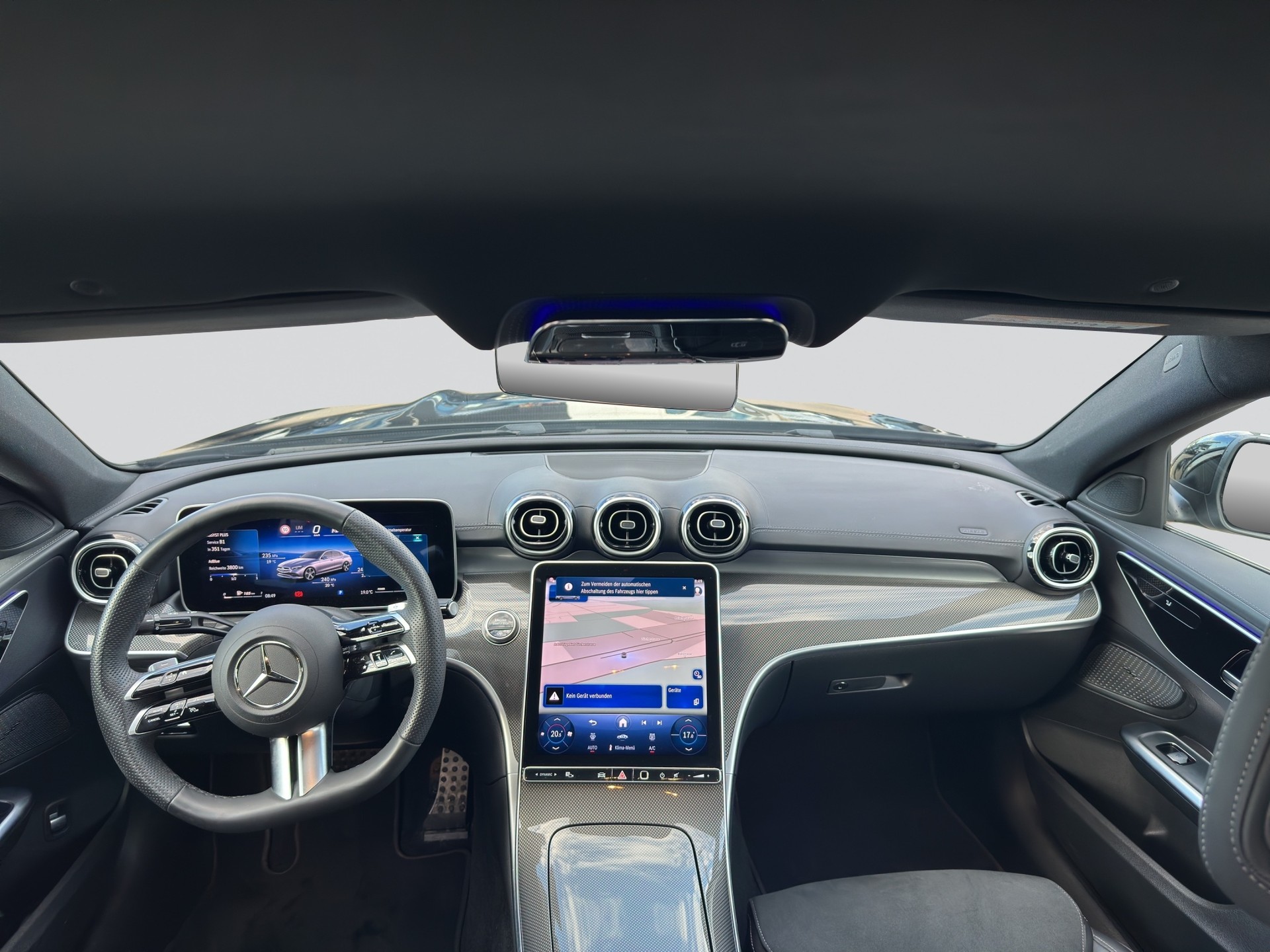 MERCEDES-BENZ C 300 d AMG Line-image-5