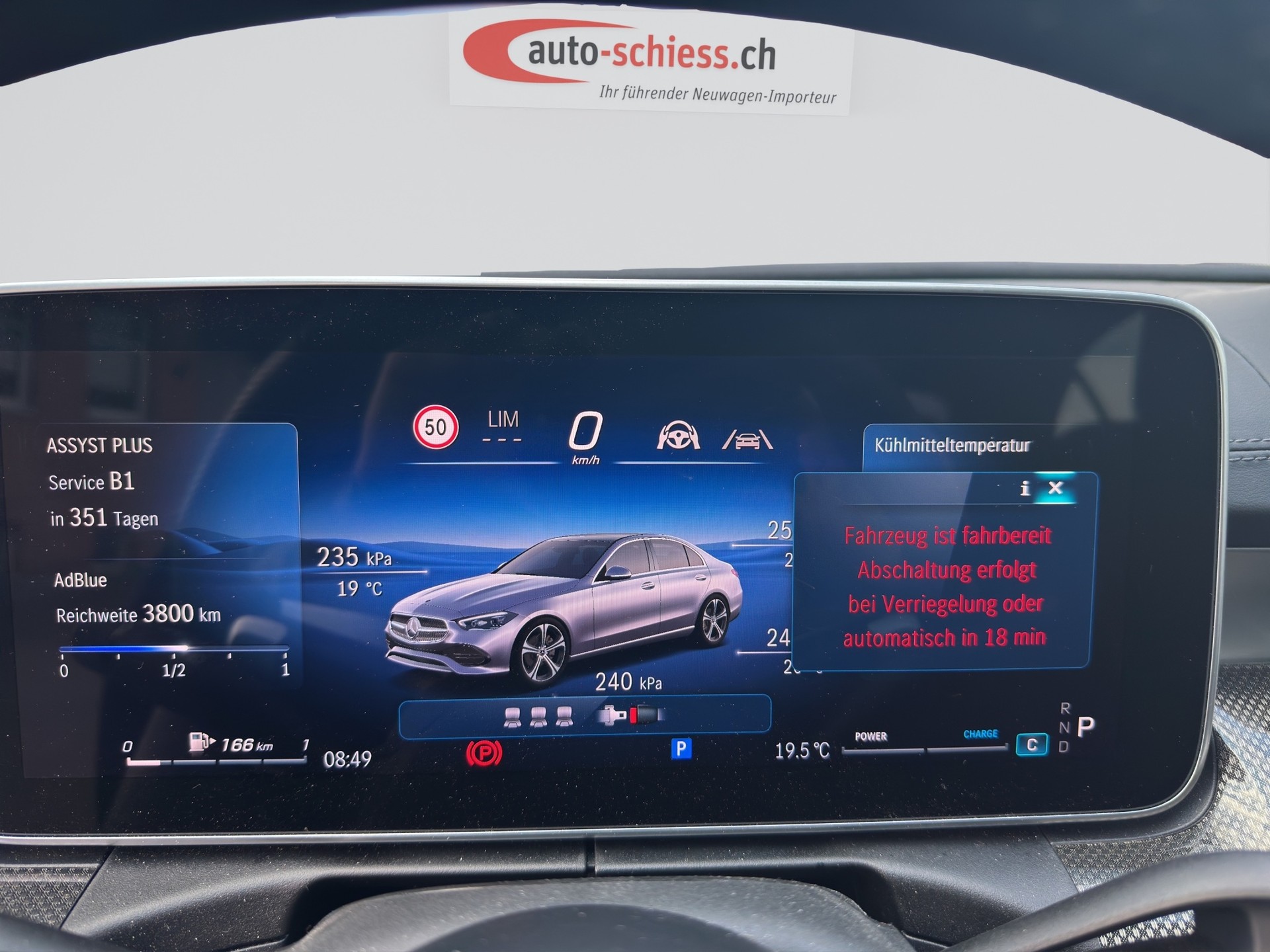 MERCEDES-BENZ C 300 d AMG Line-showroom-element-2