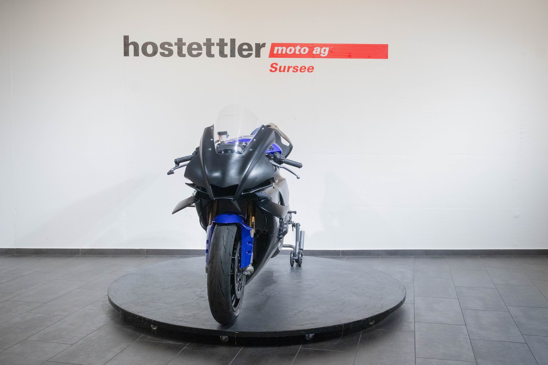 YAMAHA R1 GYTR-image-8