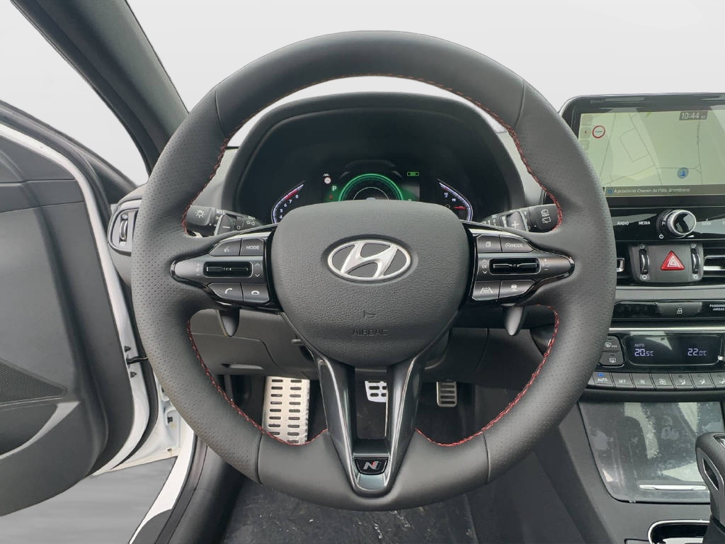 HYUNDAI i30 1.5 T-GDi N-Line Exclusive-image-9
