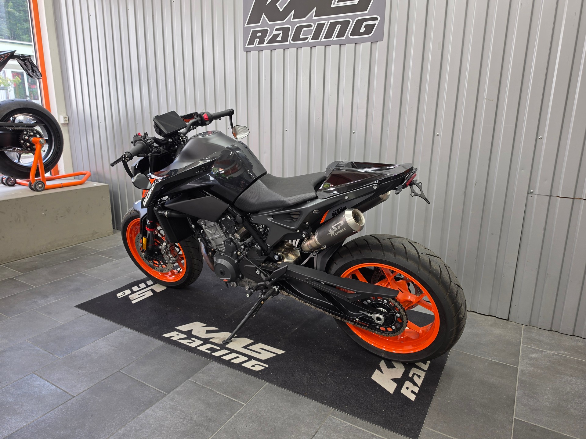 KTM 790 Duke-image-3