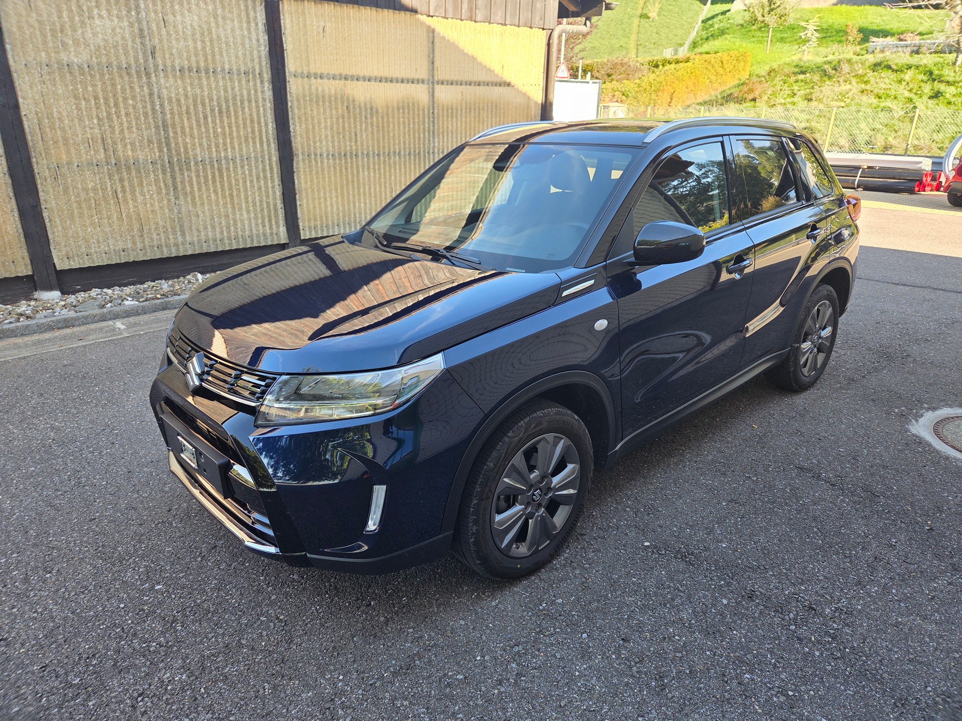 SUZUKI 1.5B Compact+ Hybrid 4x4