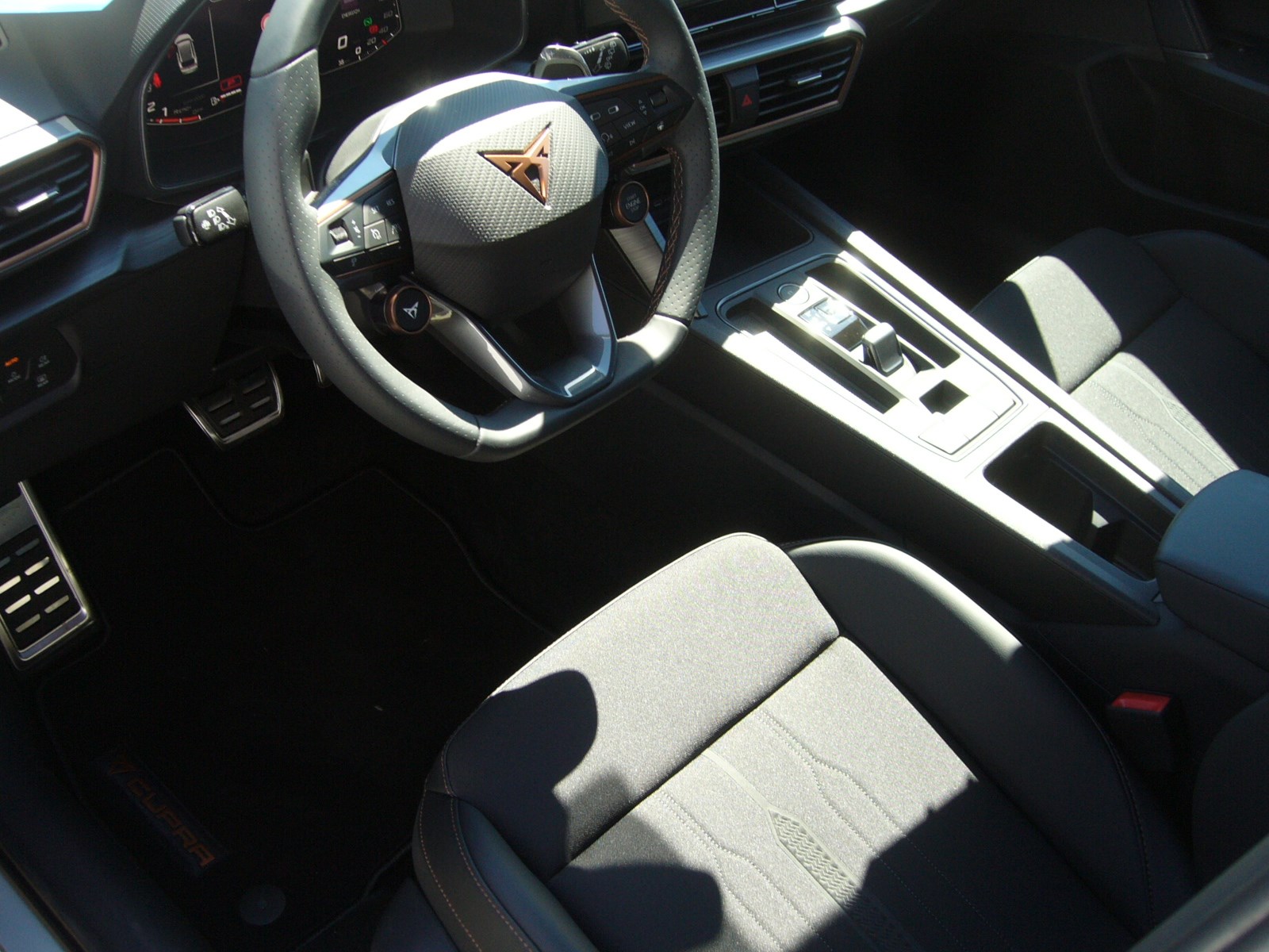 CUPRA LEON ST 2.0 TSI DSG 4Drive 310 PS-image-11