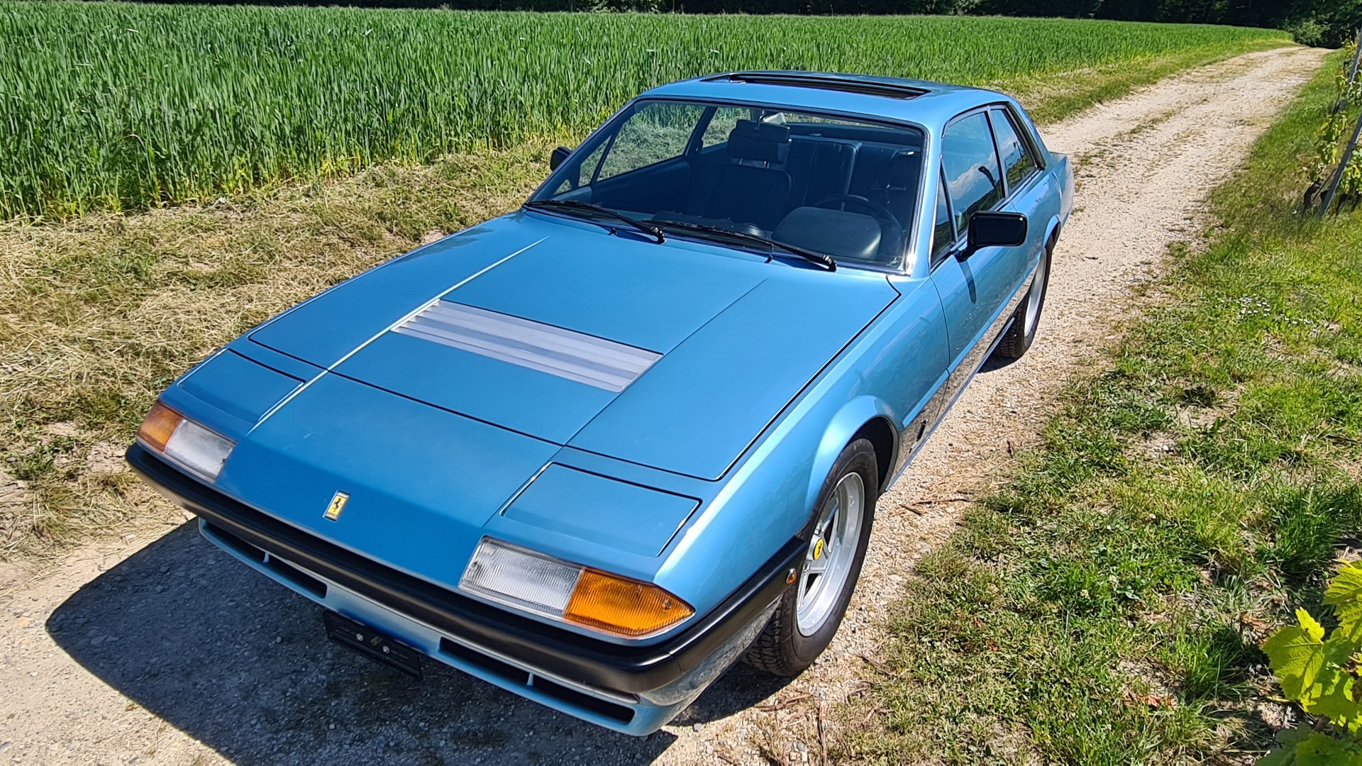 FERRARI 400