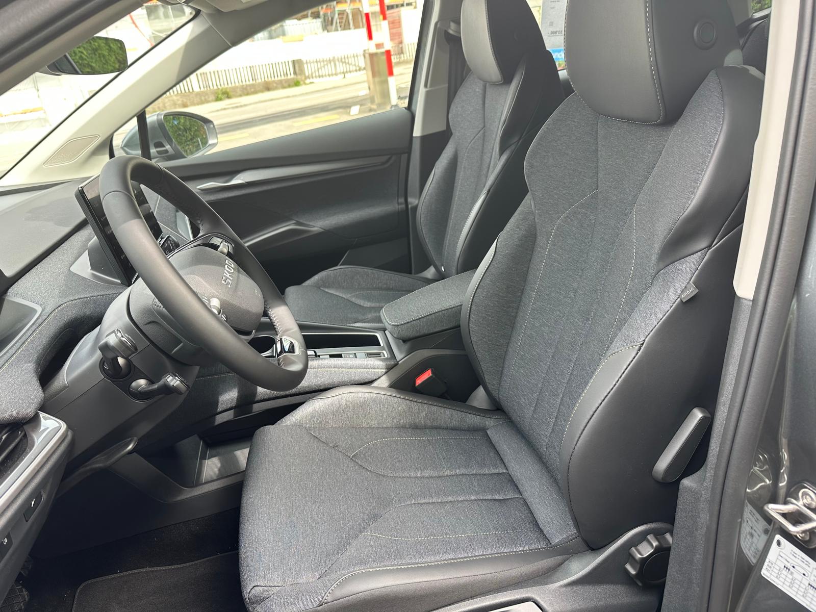 SKODA Elroq 60-image-8
