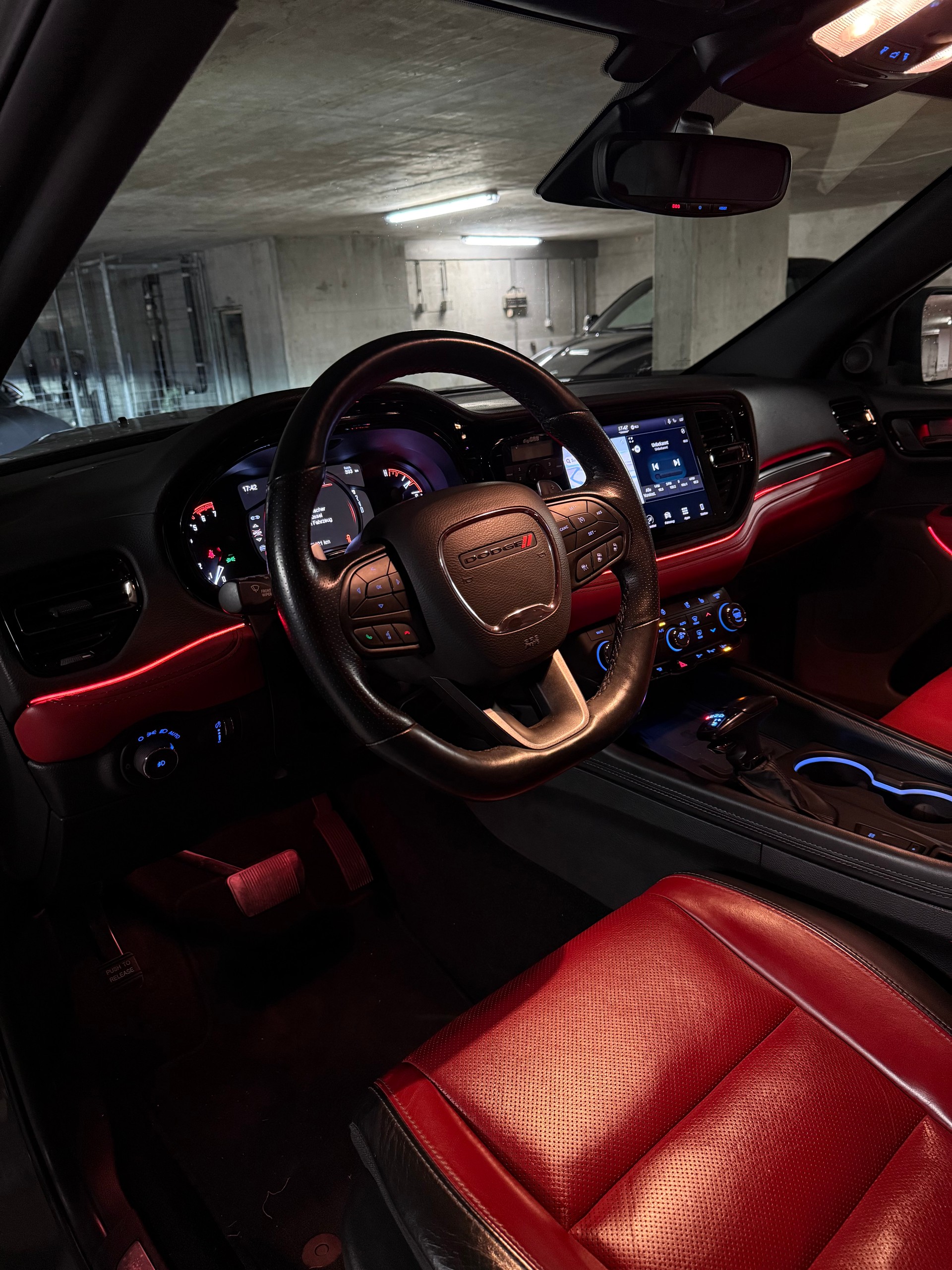 DODGE Durango R/T 5.7 V8-image-12