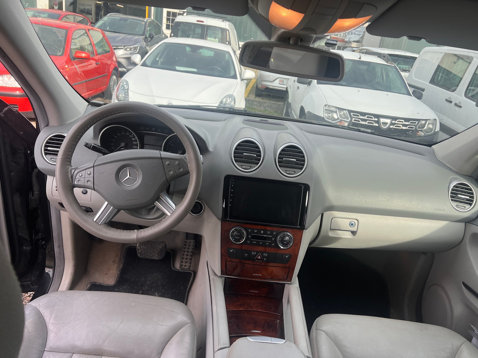 MERCEDES-BENZ ML 350 4Matic 7G-Tronic-image-8