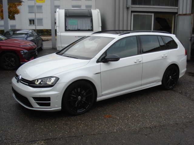 VW Golf Variant 2.0 TSI R 4 Motion DSG