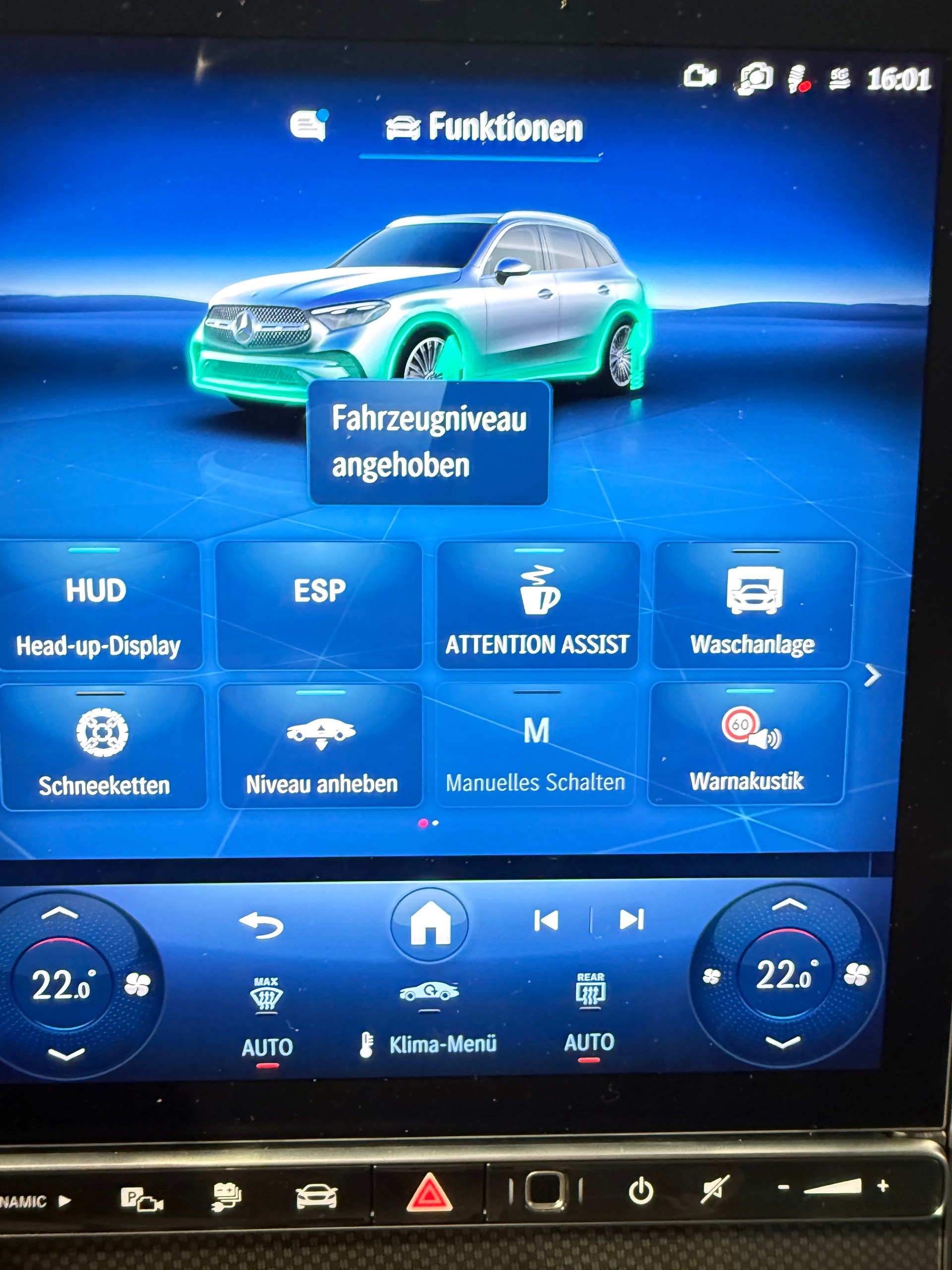 MERCEDES-BENZ GLC 400 e 4MATIC EQ Star-image-16