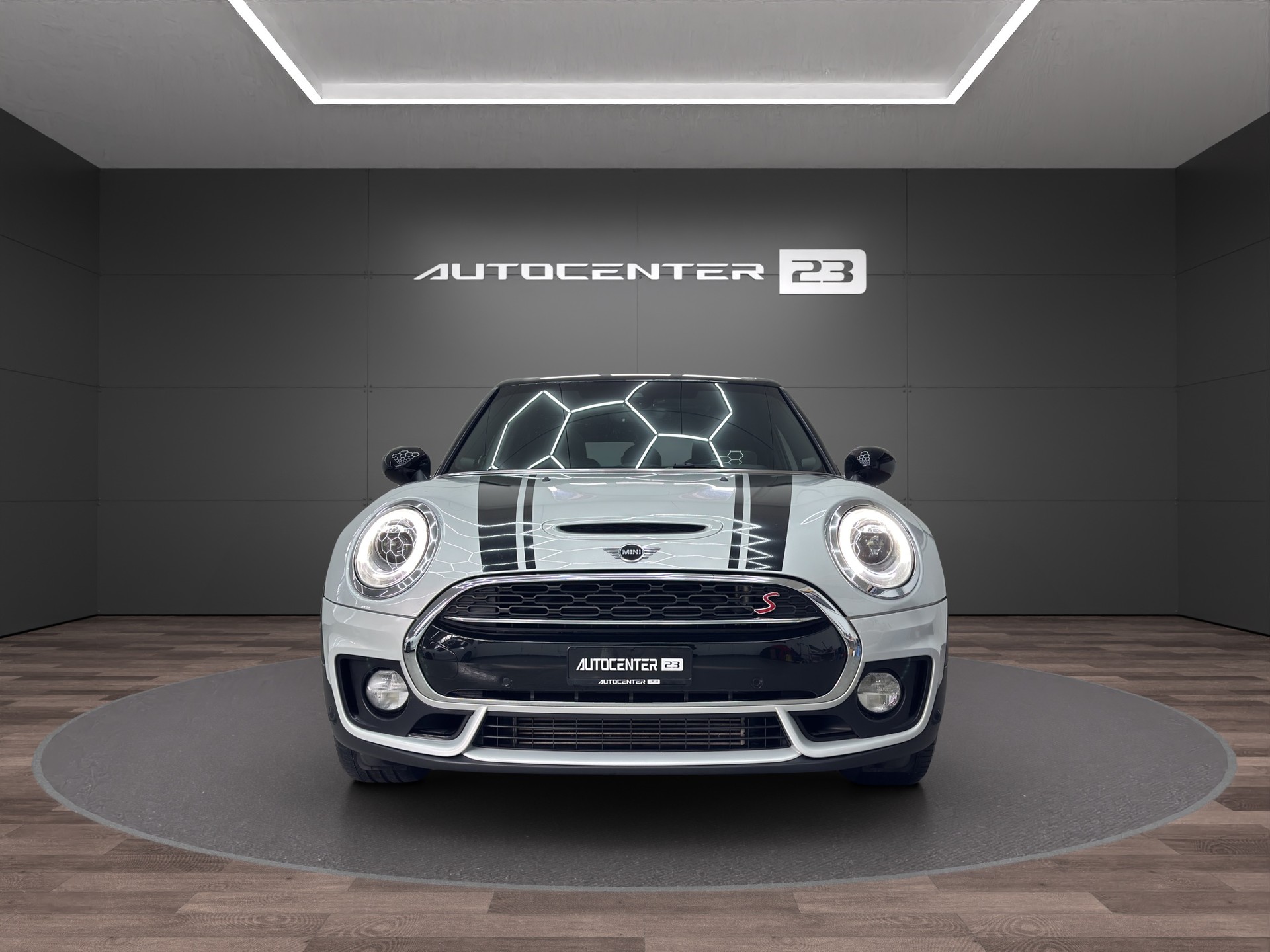 MINI Clubman Cooper SD ALL4 Steptronic-image-7