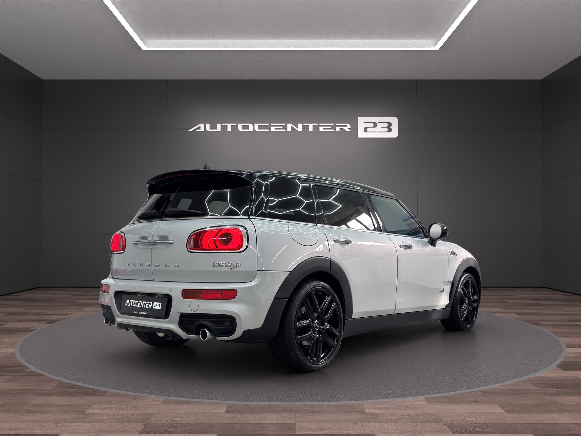 MINI Clubman Cooper SD ALL4 Steptronic-image-4