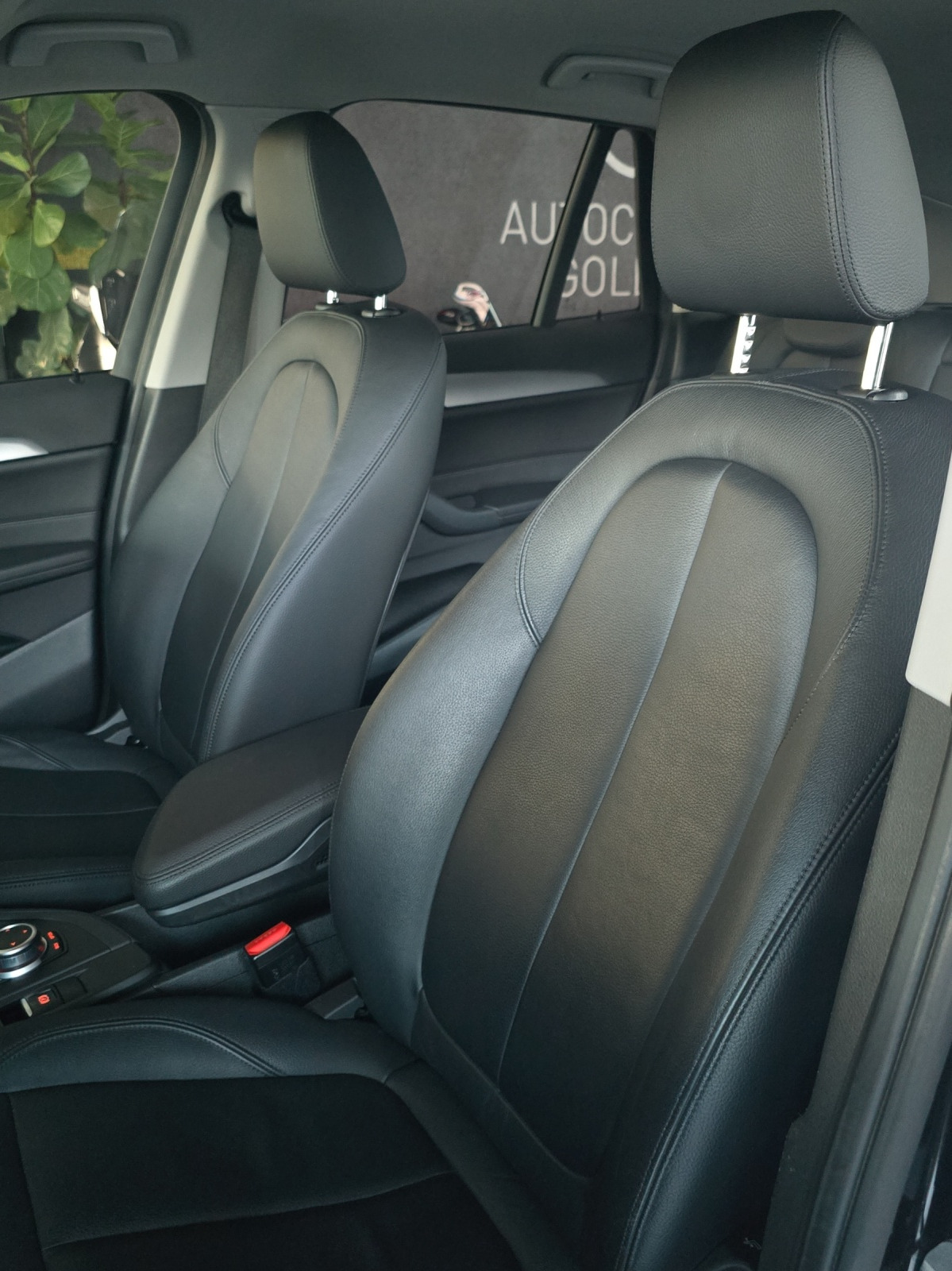 BMW X1 xDrive 20i Steptronic-image-8