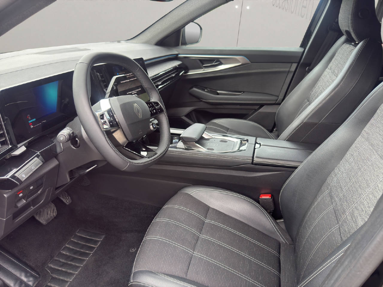 RENAULT Austral 1.2 E-Tech techno-image-4
