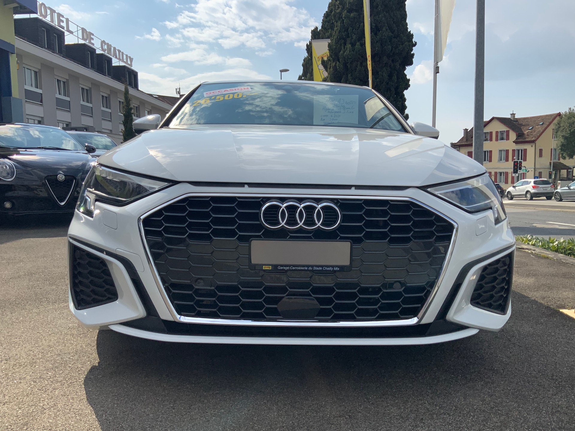 AUDI A3 Sportback 40 TFSI e S line S-tronic-image-4