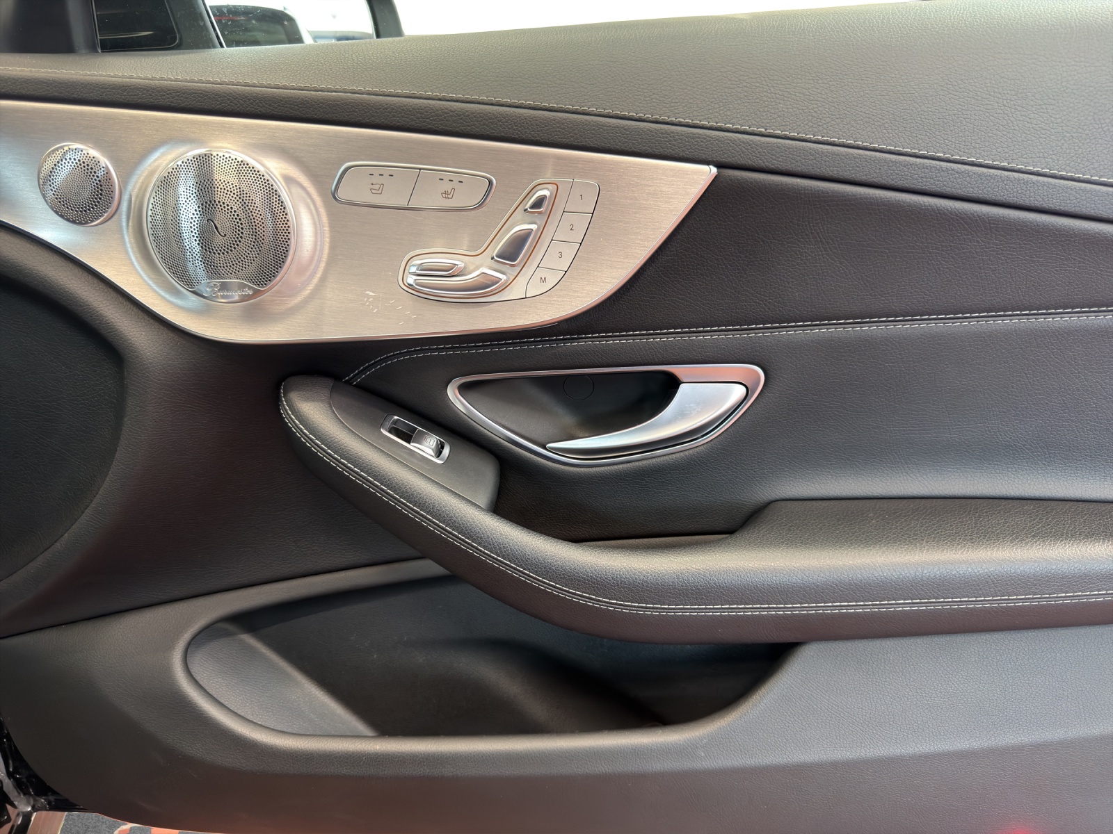 MERCEDES-BENZ C 43 AMG 4Matic-image-15