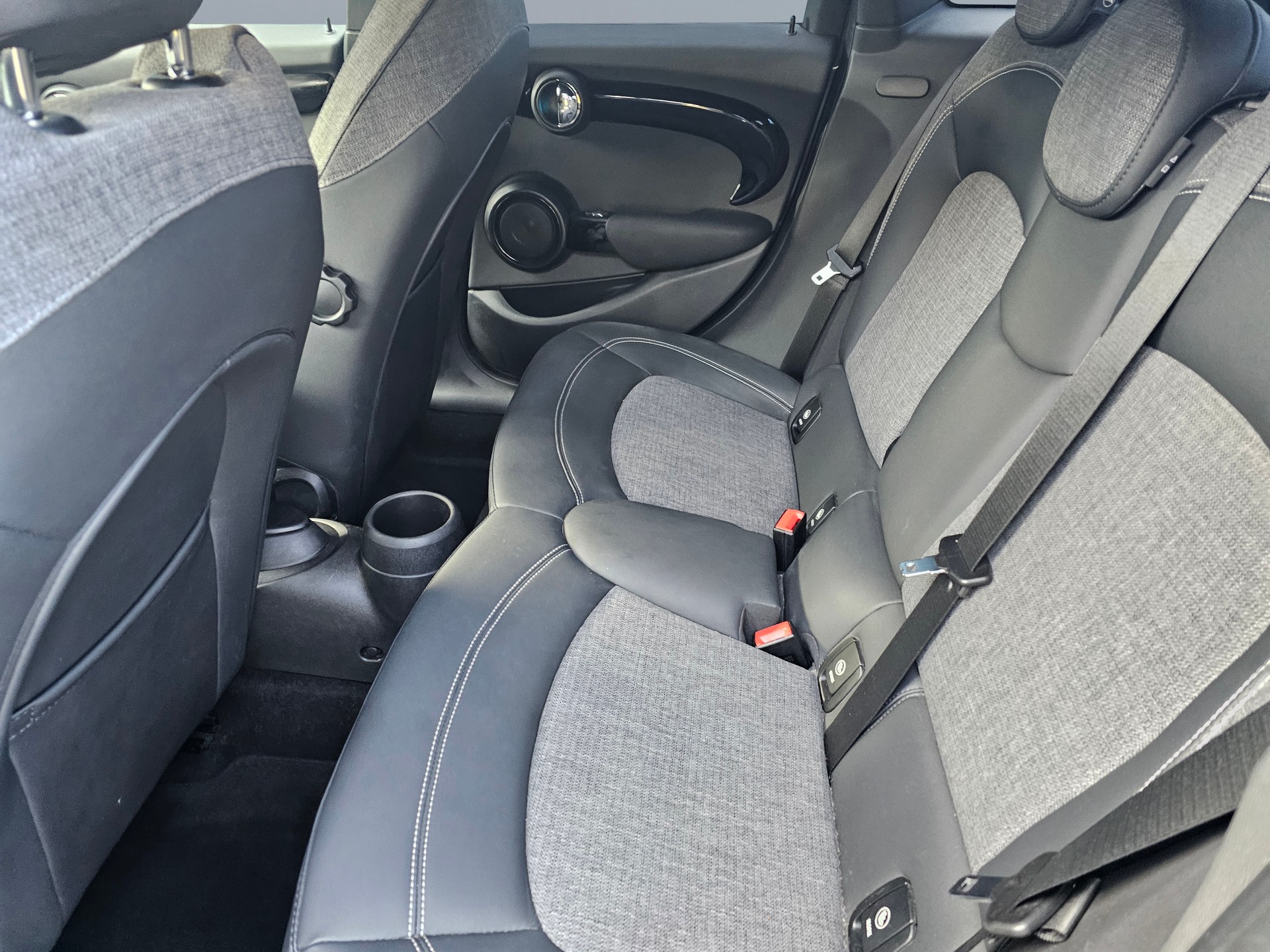 MINI Cooper Steptronic-image-9
