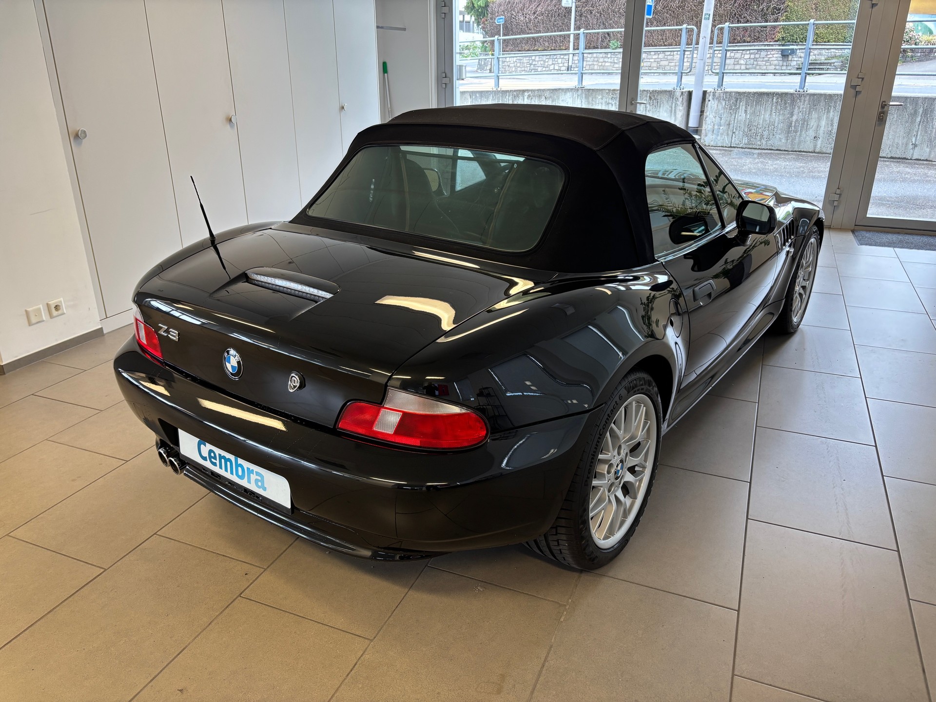 BMW Z3 3.0i Roadster Sport Edition-image-2