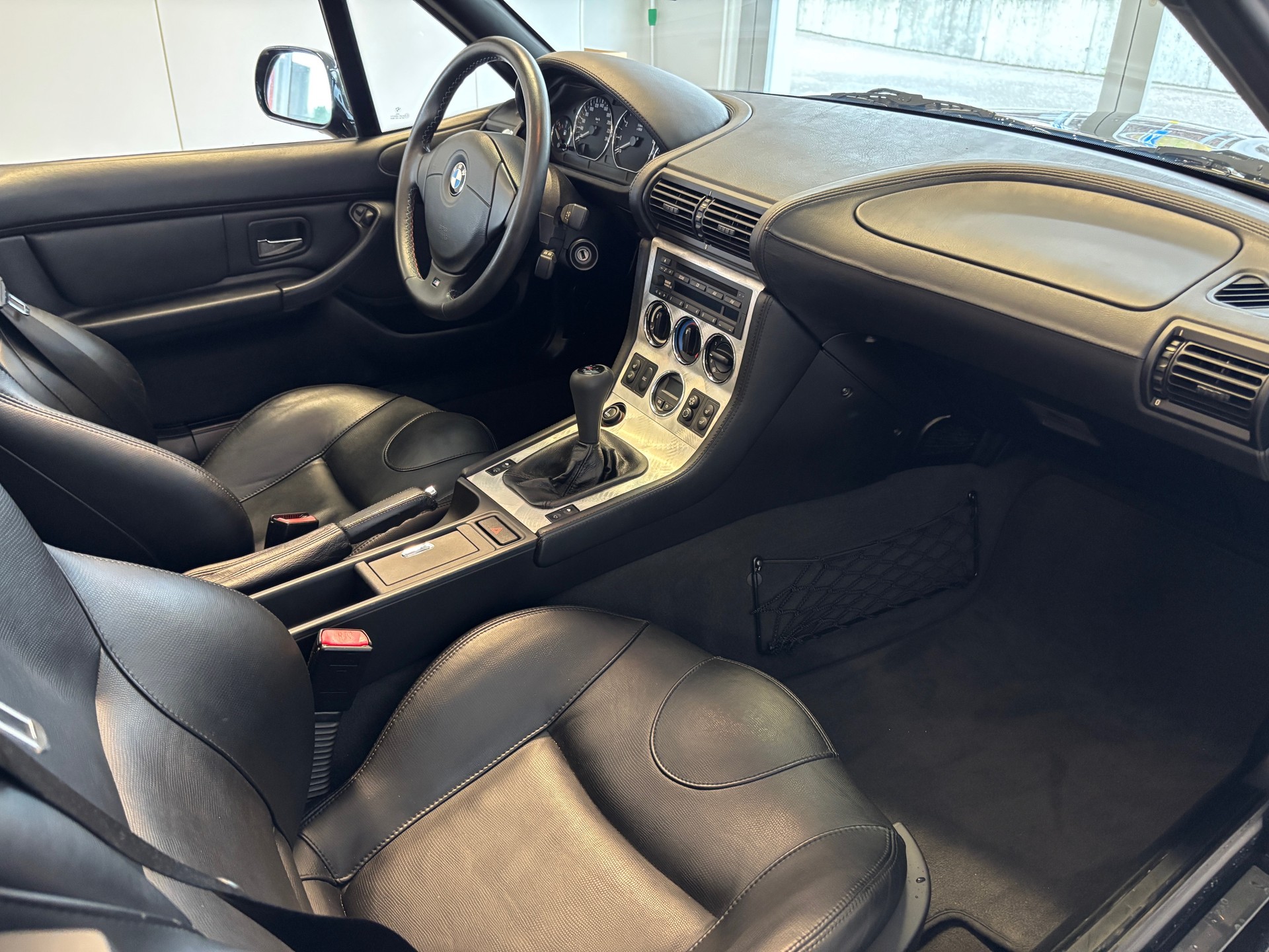 BMW Z3 3.0i Roadster Sport Edition-image-10