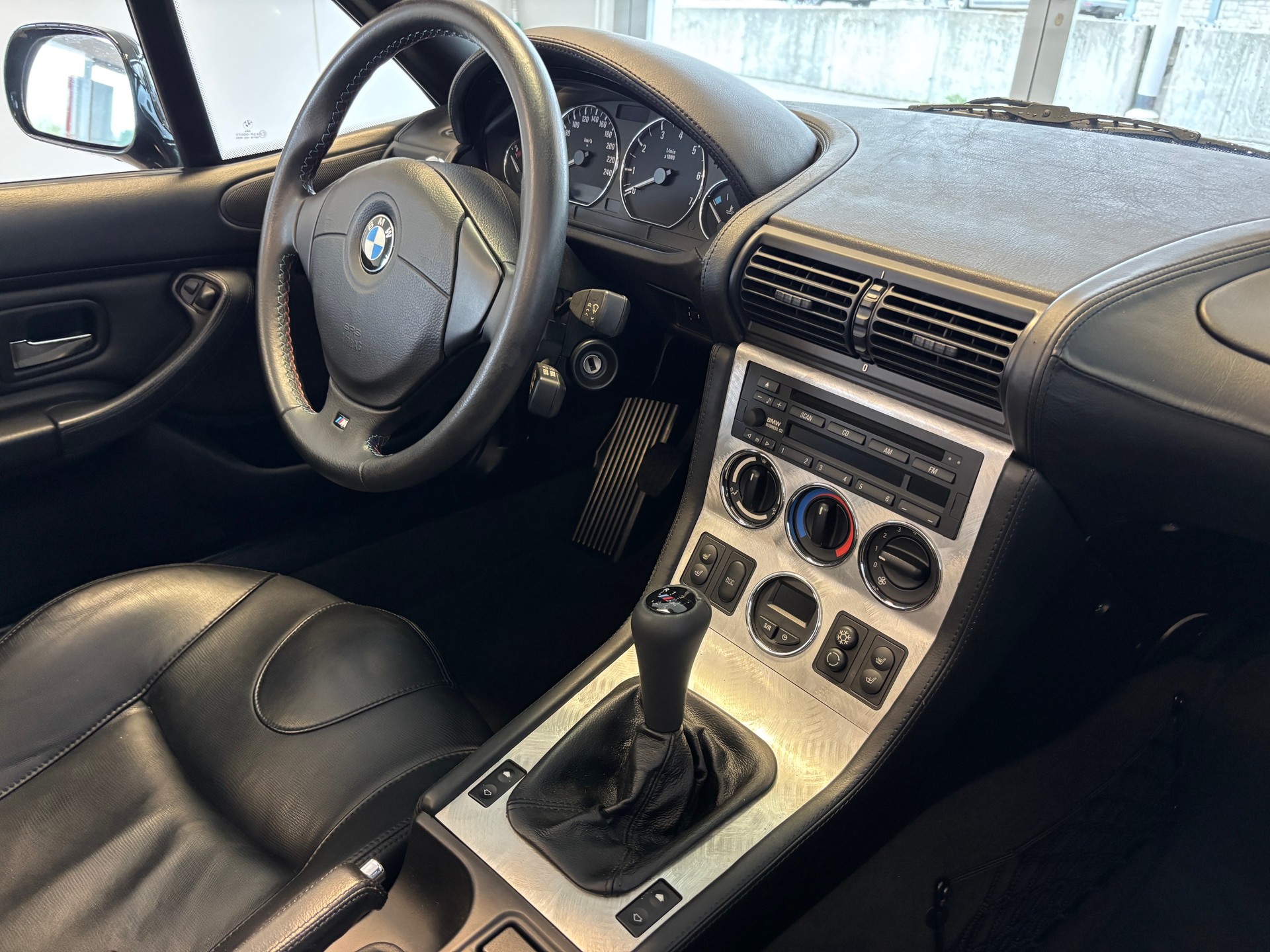 BMW Z3 3.0i Roadster Sport Edition-image-9