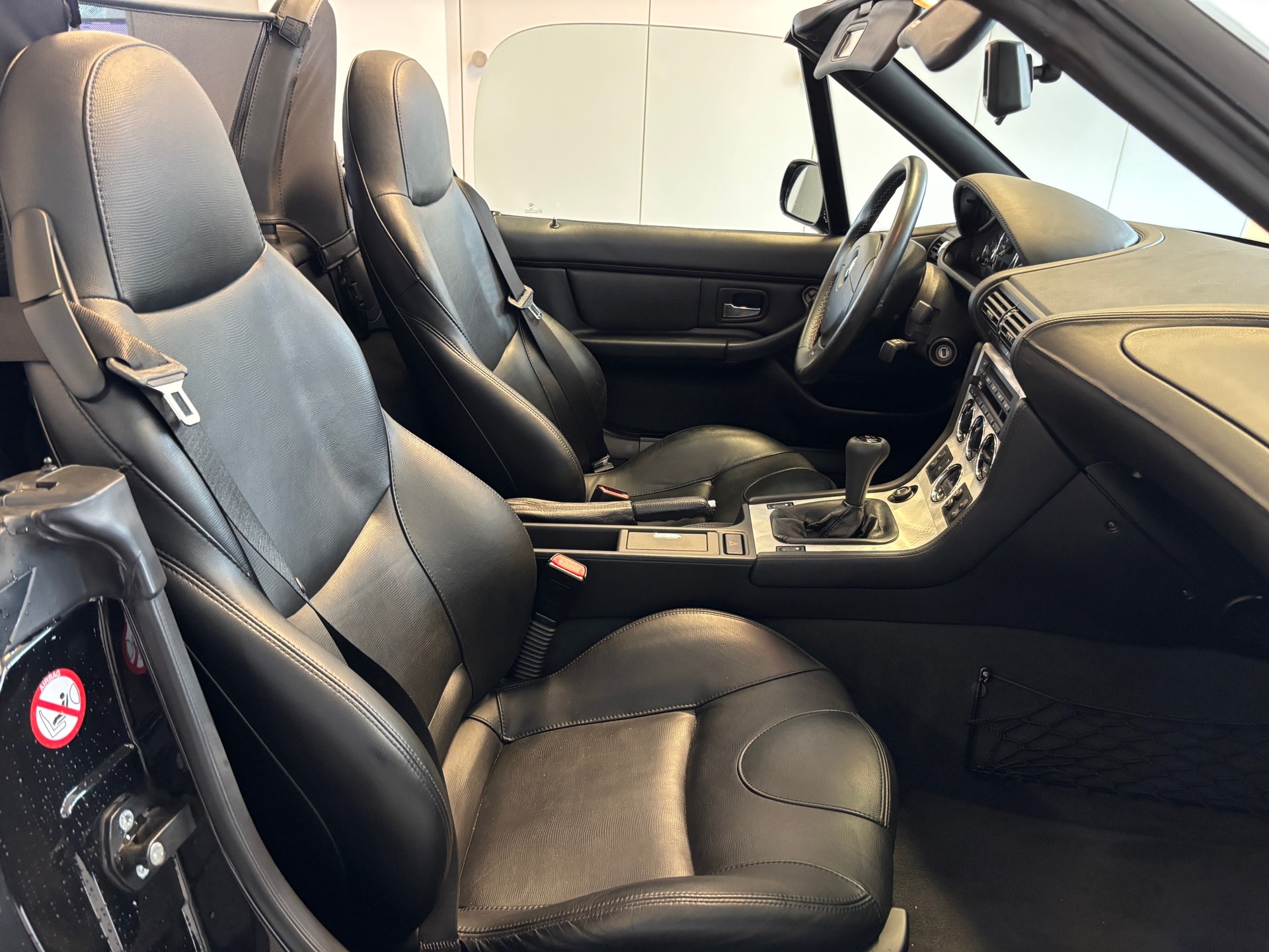 BMW Z3 3.0i Roadster Sport Edition-image-11