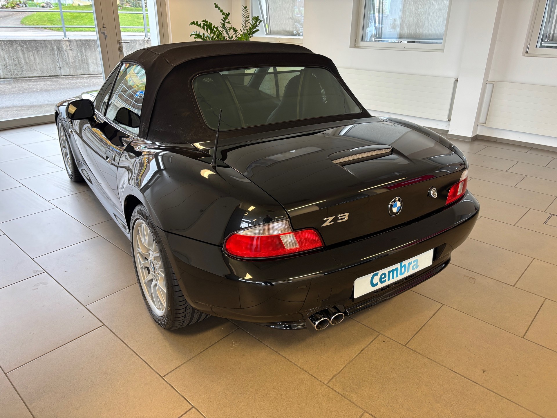 BMW Z3 3.0i Roadster Sport Edition-image-3
