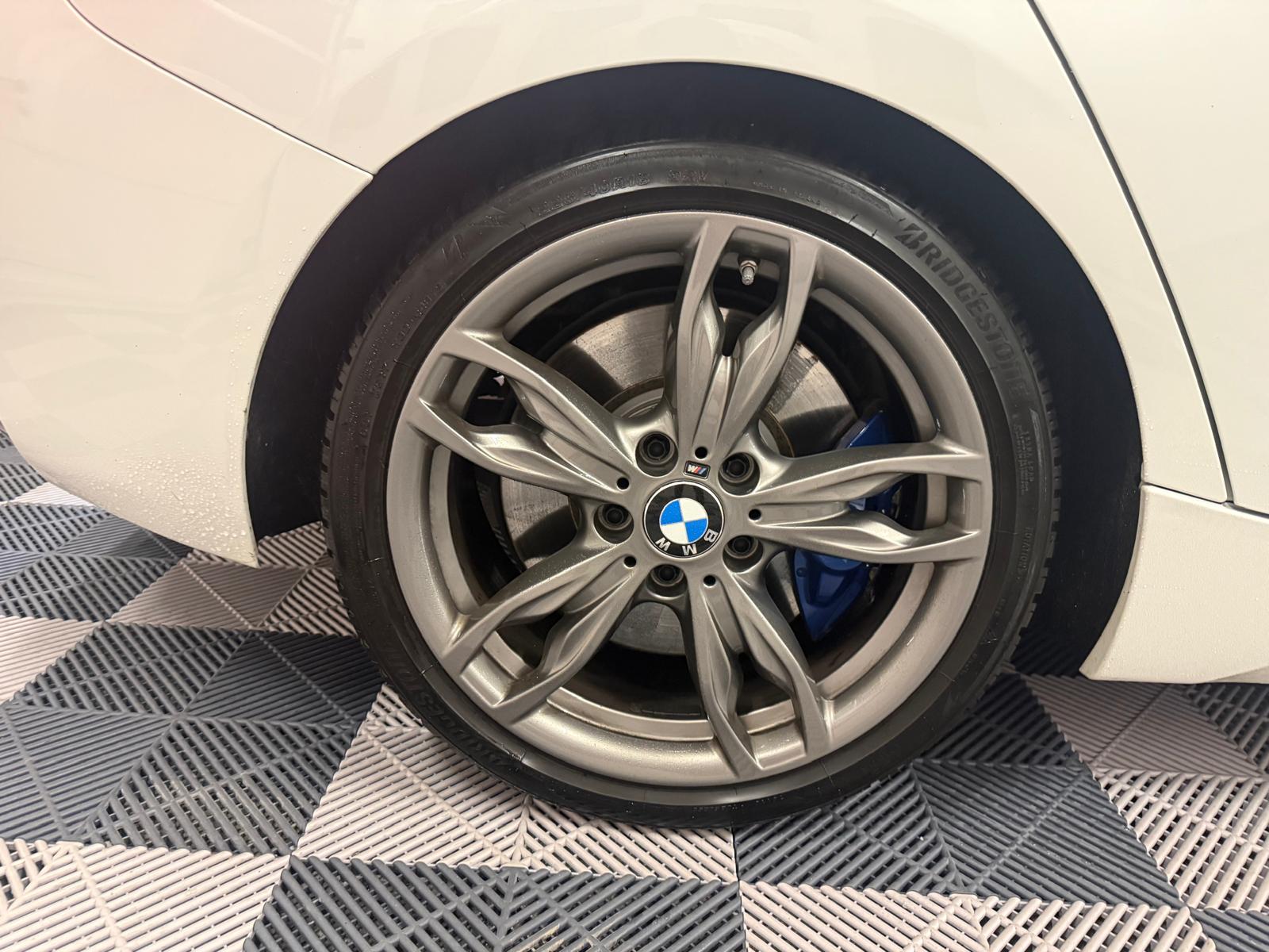 BMW M140i xDrive Steptronic-image-29