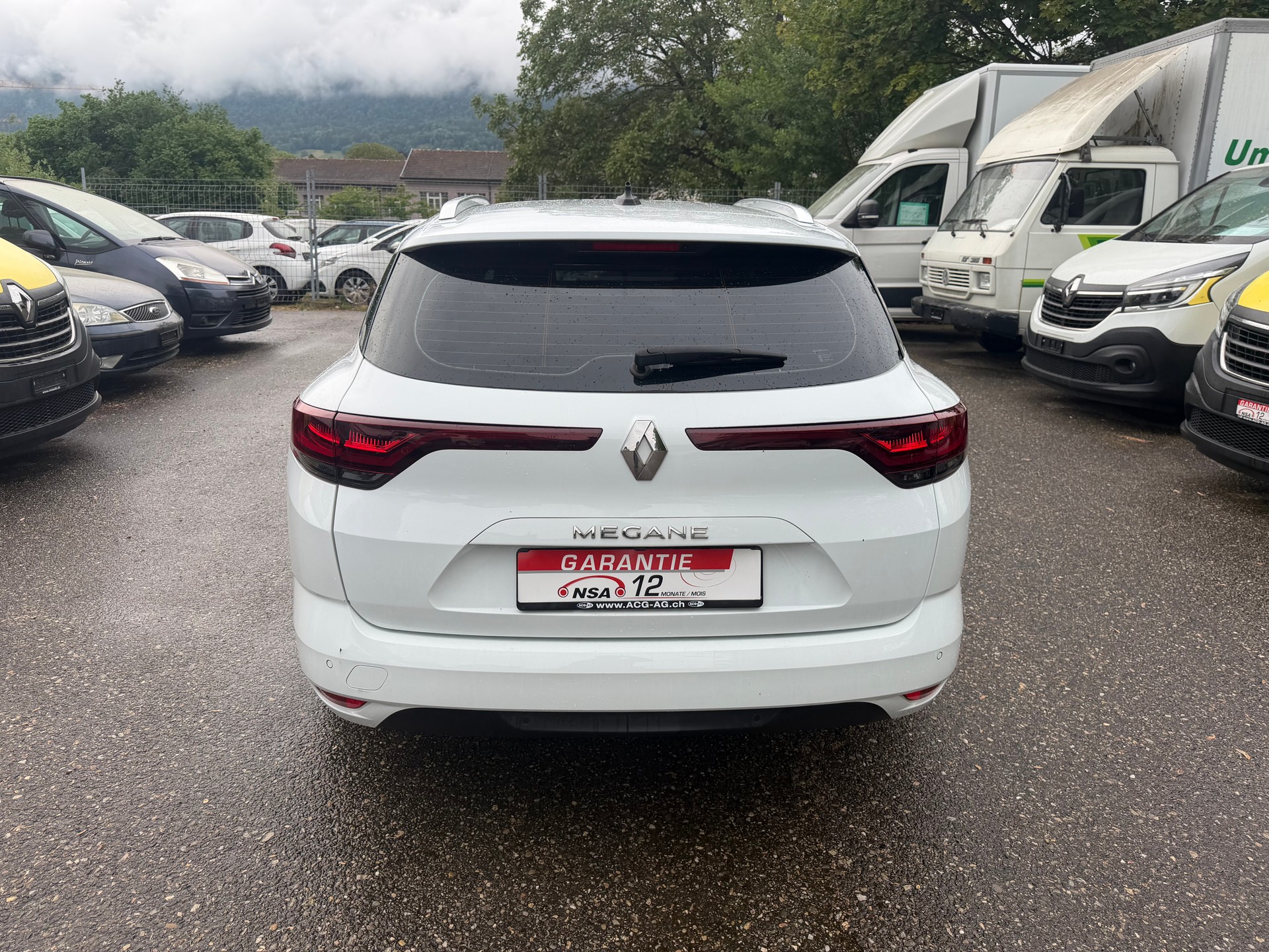 RENAULT Mégane Grandtour 1.5 dCi Zen EDC * Gr. Navi * Klima-auto * PDC V+H * Tempomat * Frisch Ab MFK-image-12