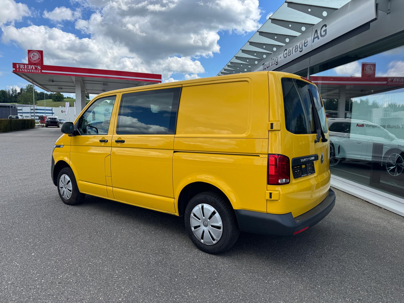 VW T6.1 2.0 TDI Kawa DSG mit 2-Schiebetüren + Klima-showroom-element-1